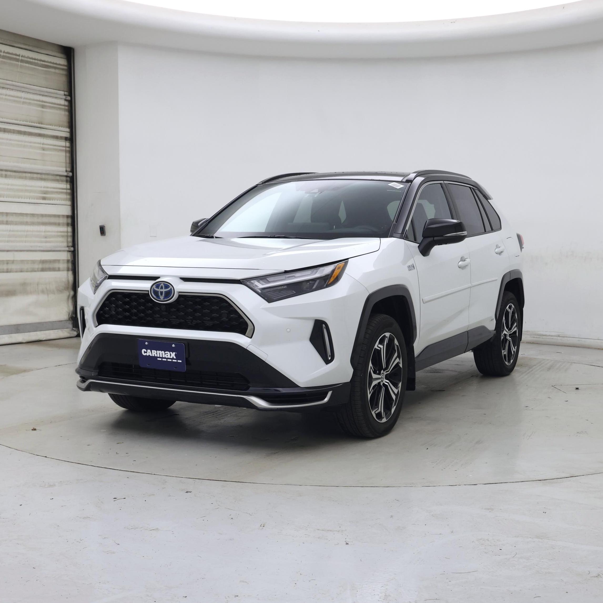 Thumbnail: 2024 Toyota RAV4 - 4