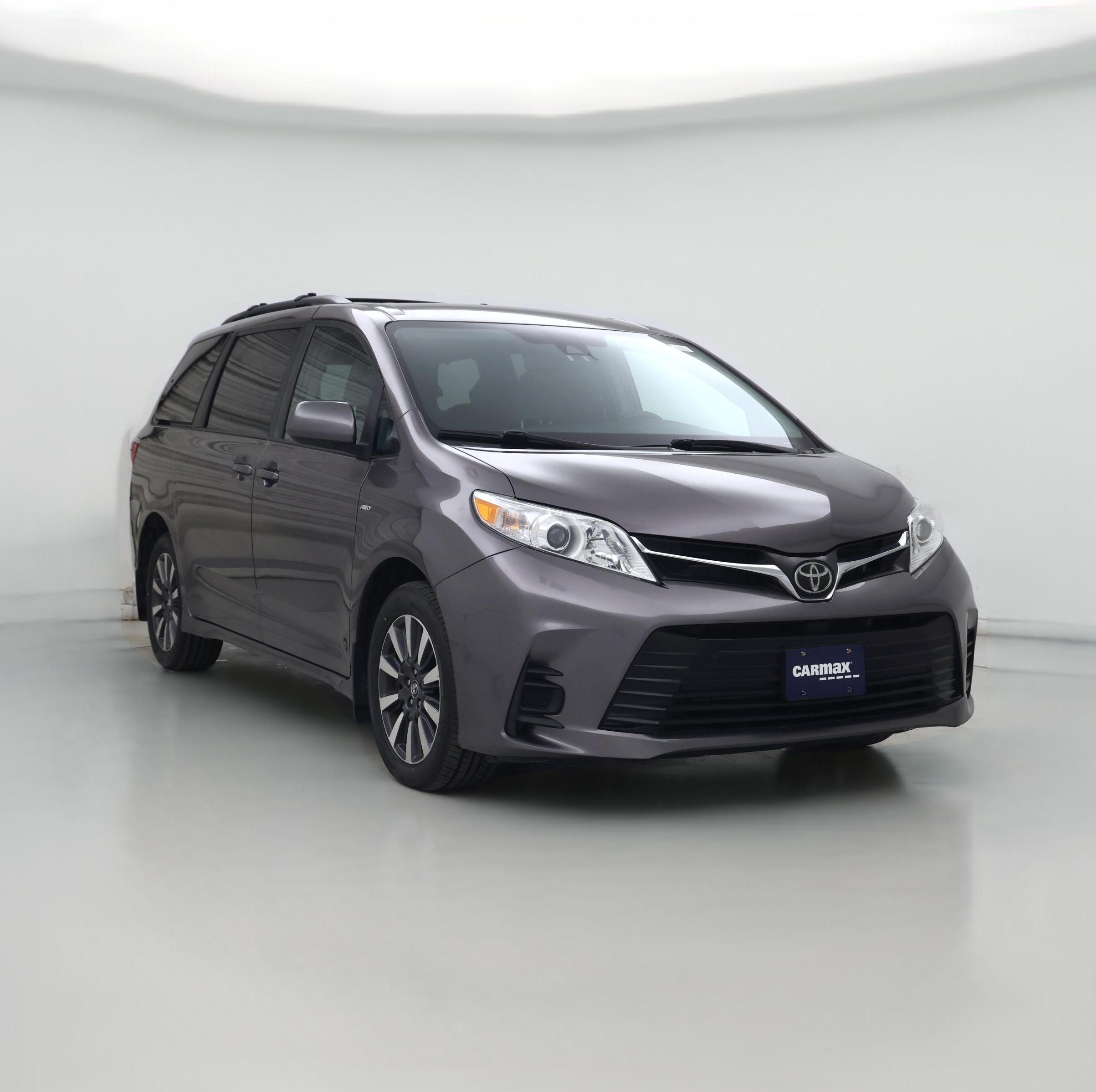 Thumbnail: 2019 Toyota Sienna - 1