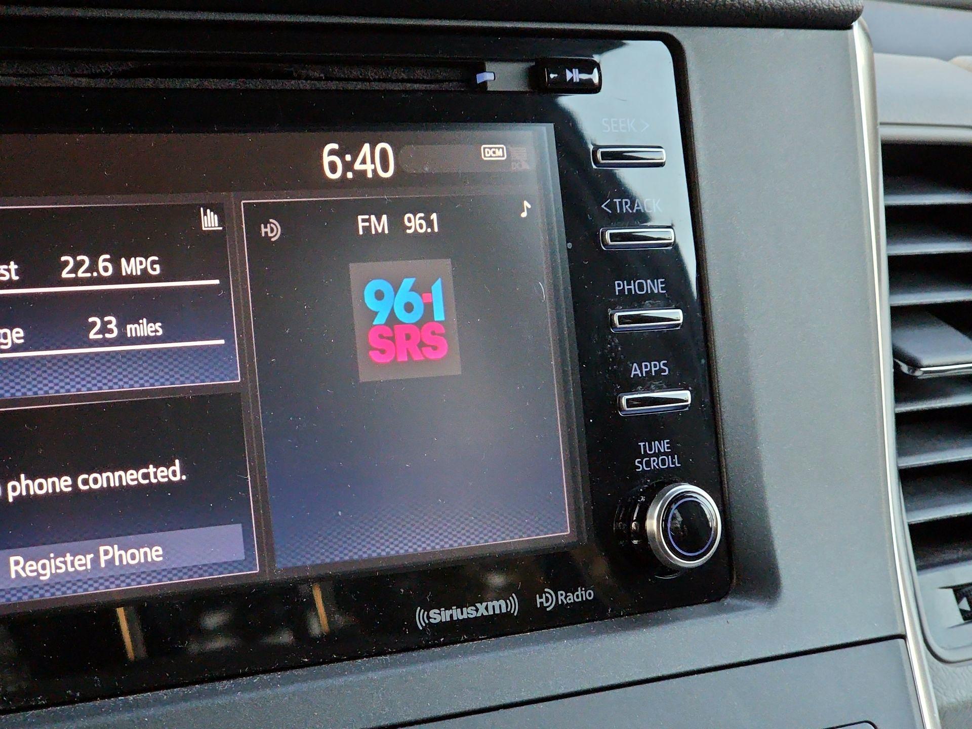 Thumbnail: 2019 Toyota Sienna - 16