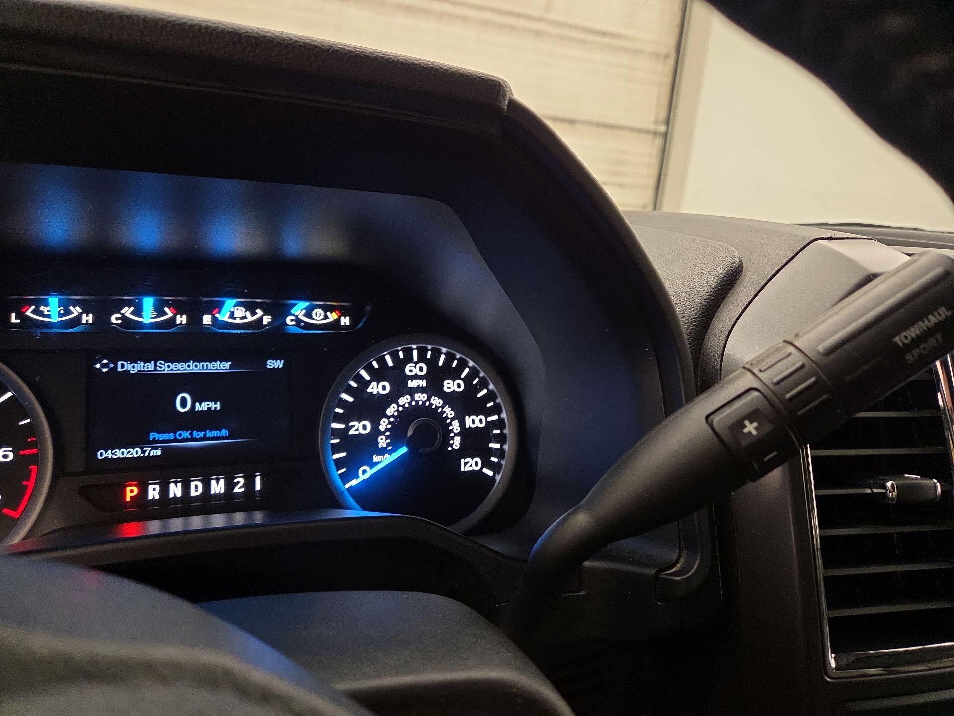 Thumbnail: 2016 Ford F-150 - 17