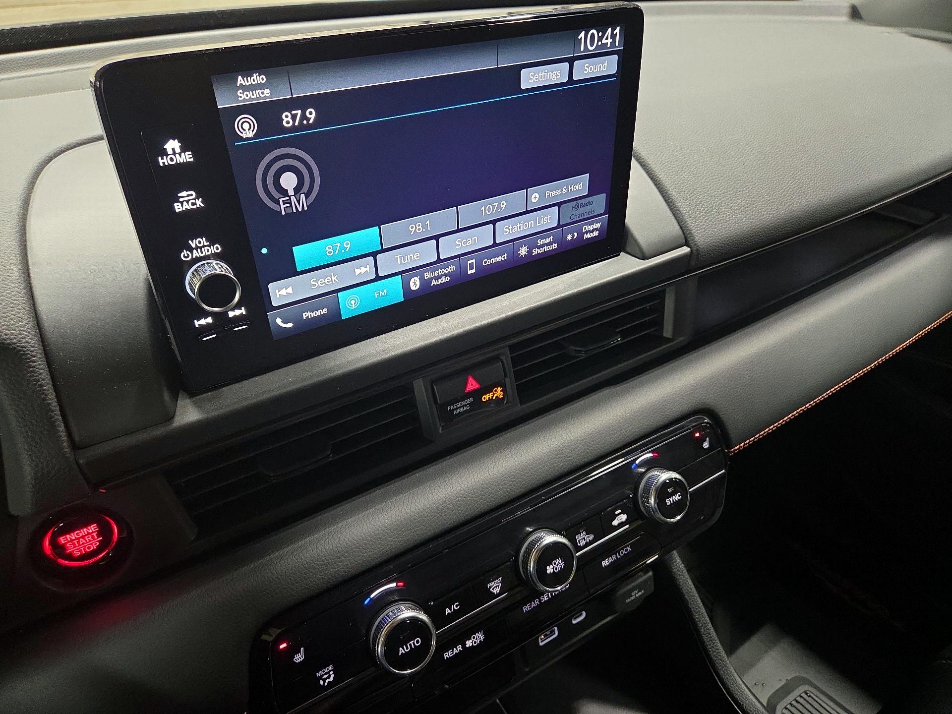 Thumbnail: 2025 Honda Pilot - 15