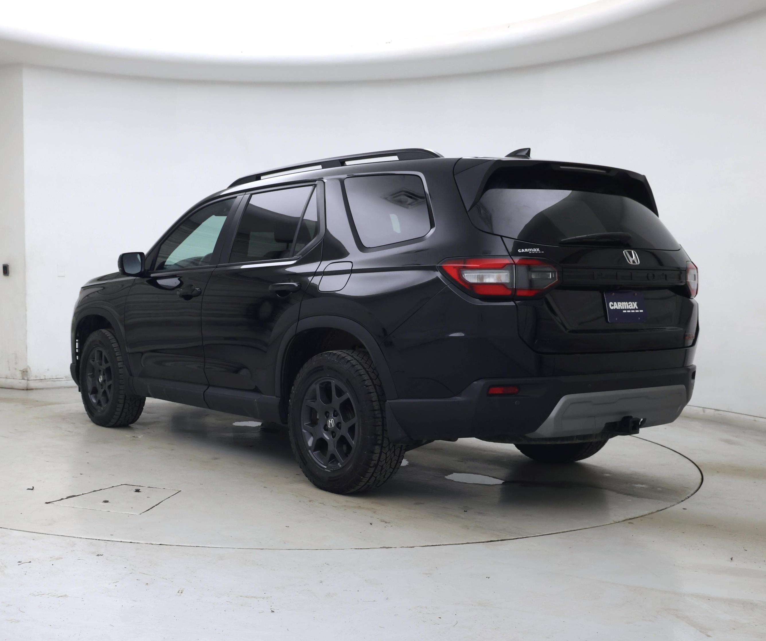 Thumbnail: 2025 Honda Pilot - 2