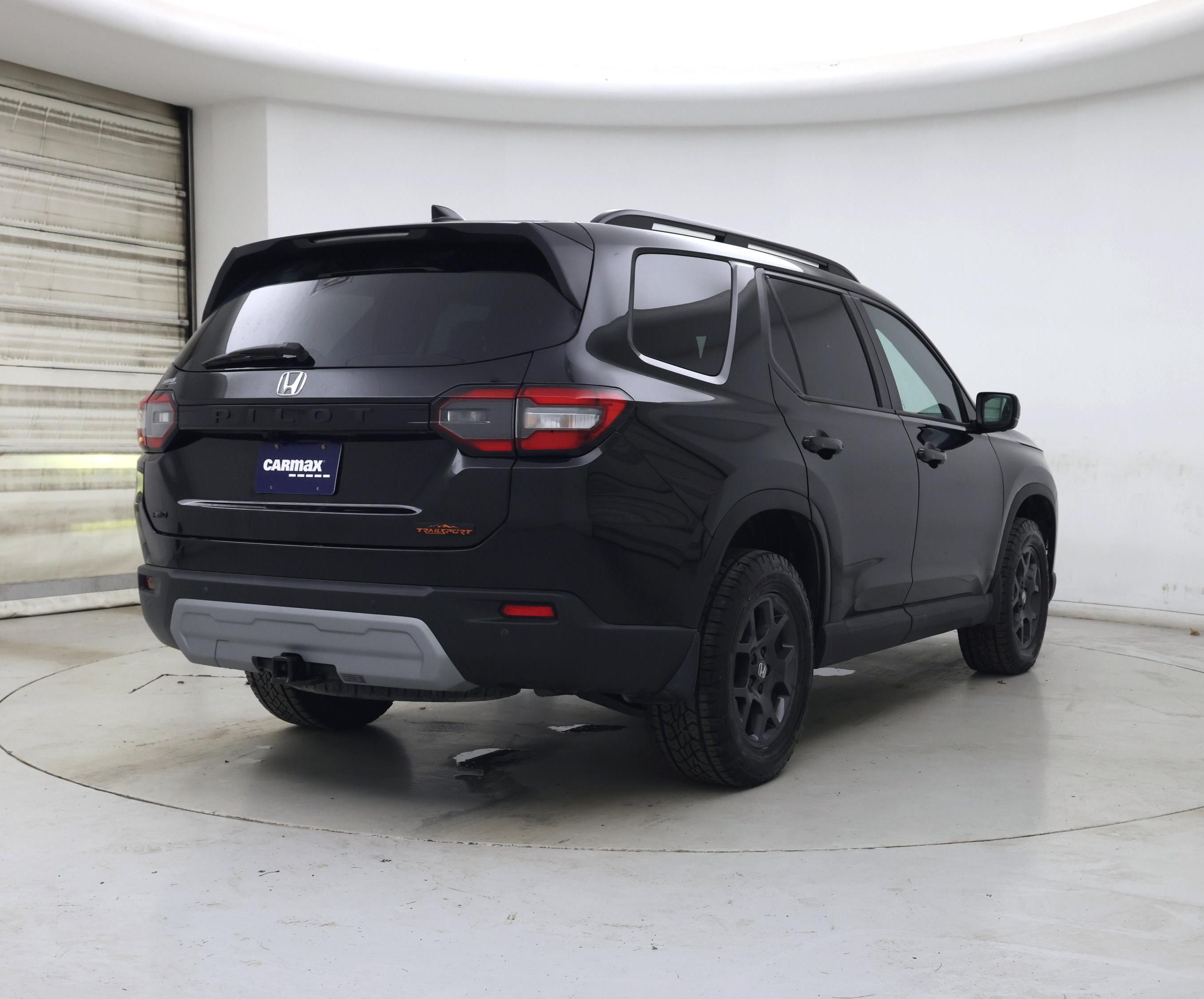 Thumbnail: 2025 Honda Pilot - 8