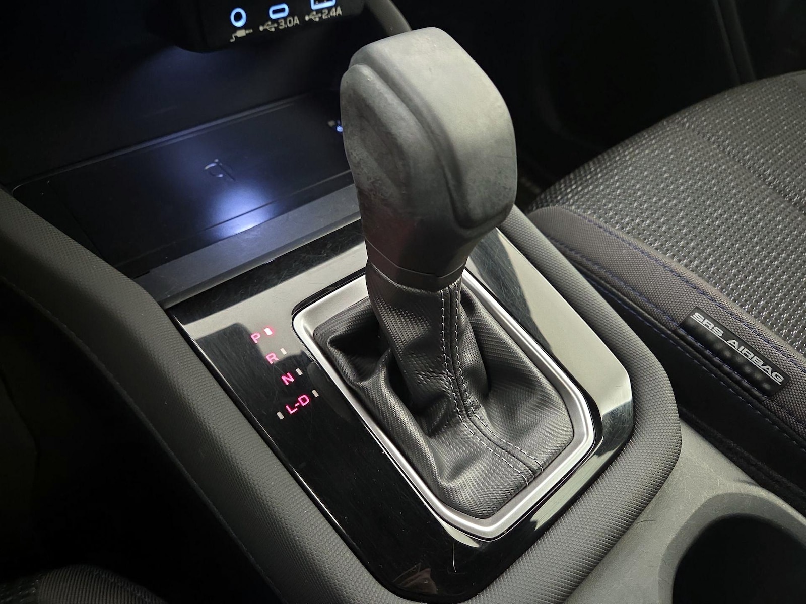 2025 Subaru Forester Premium - Photo 18