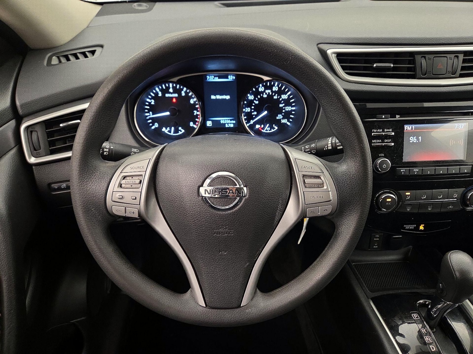 2016 Nissan Rogue S - Photo 11