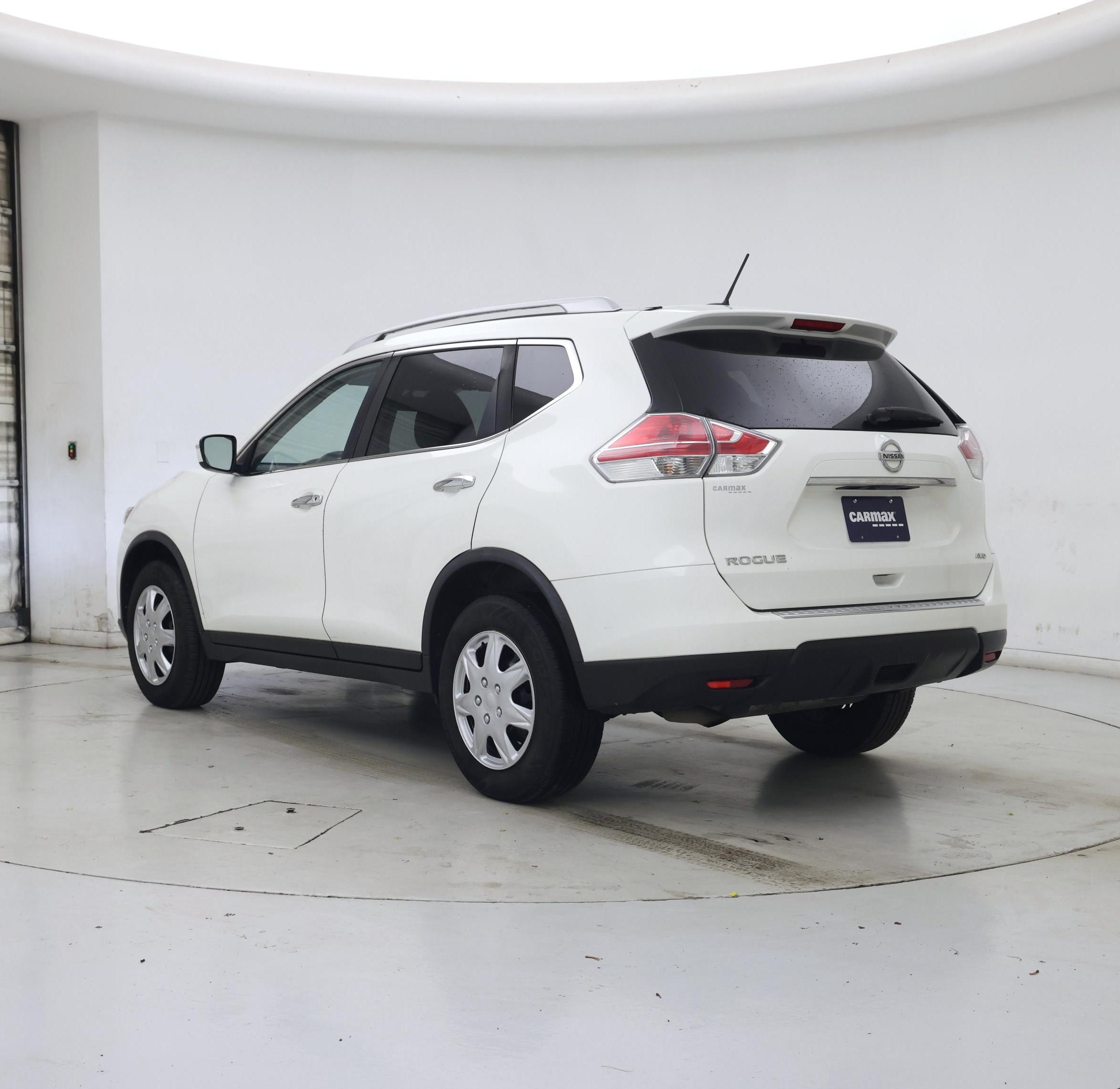 Thumbnail: 2016 Nissan Rogue - 2