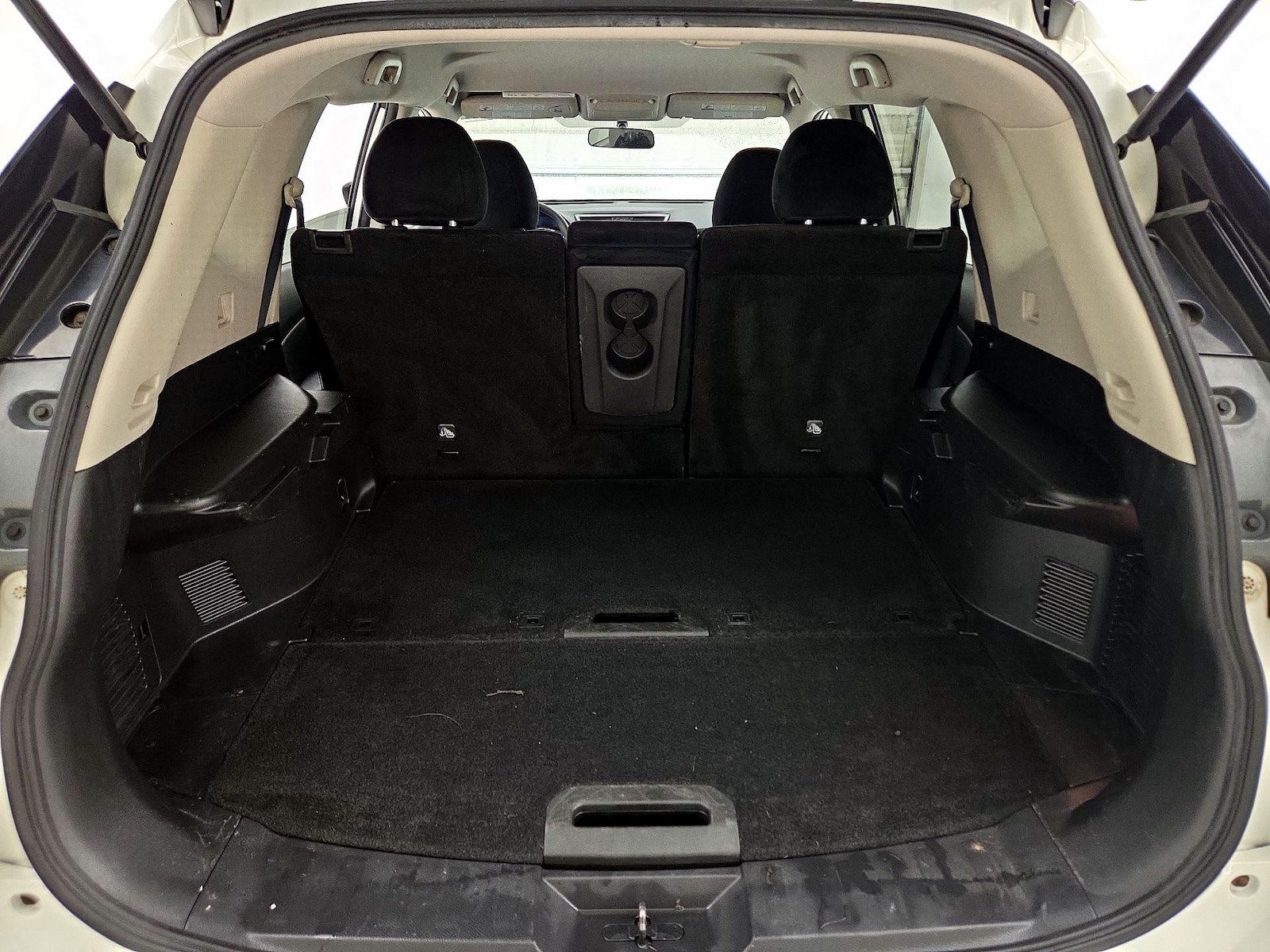 2016 Nissan Rogue S - Photo 21