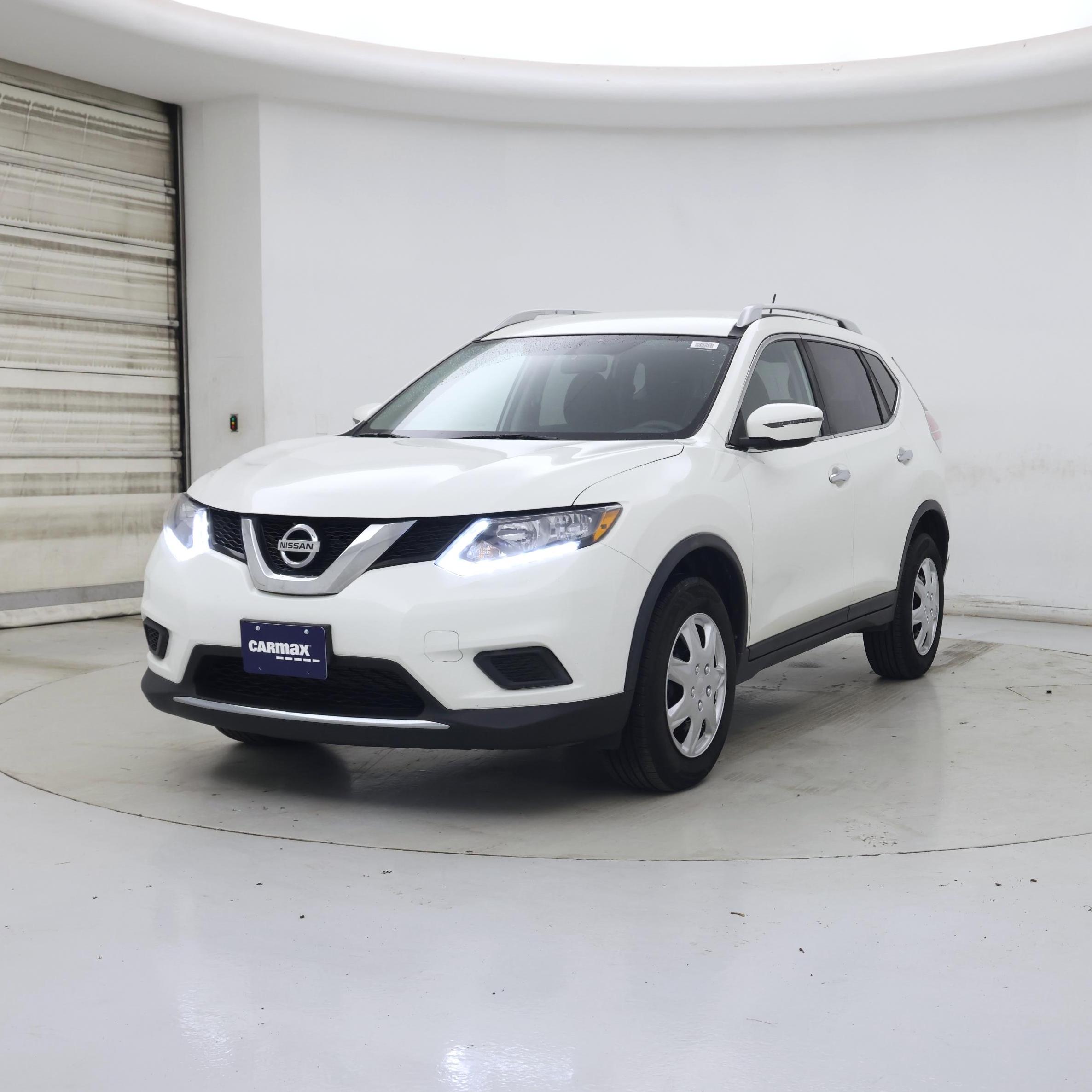 Thumbnail: 2016 Nissan Rogue - 4