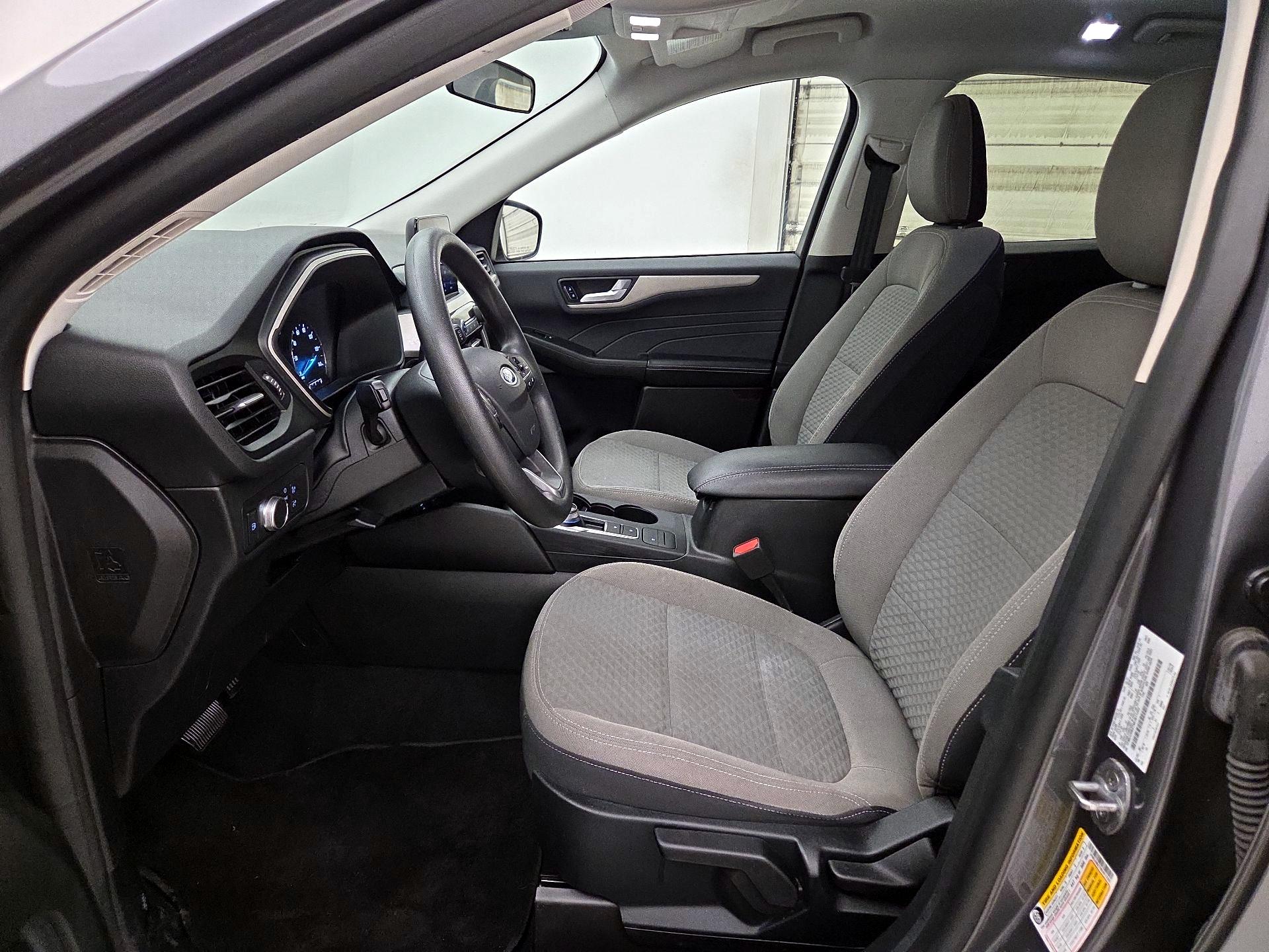 Thumbnail: 2021 Ford Escape - 11