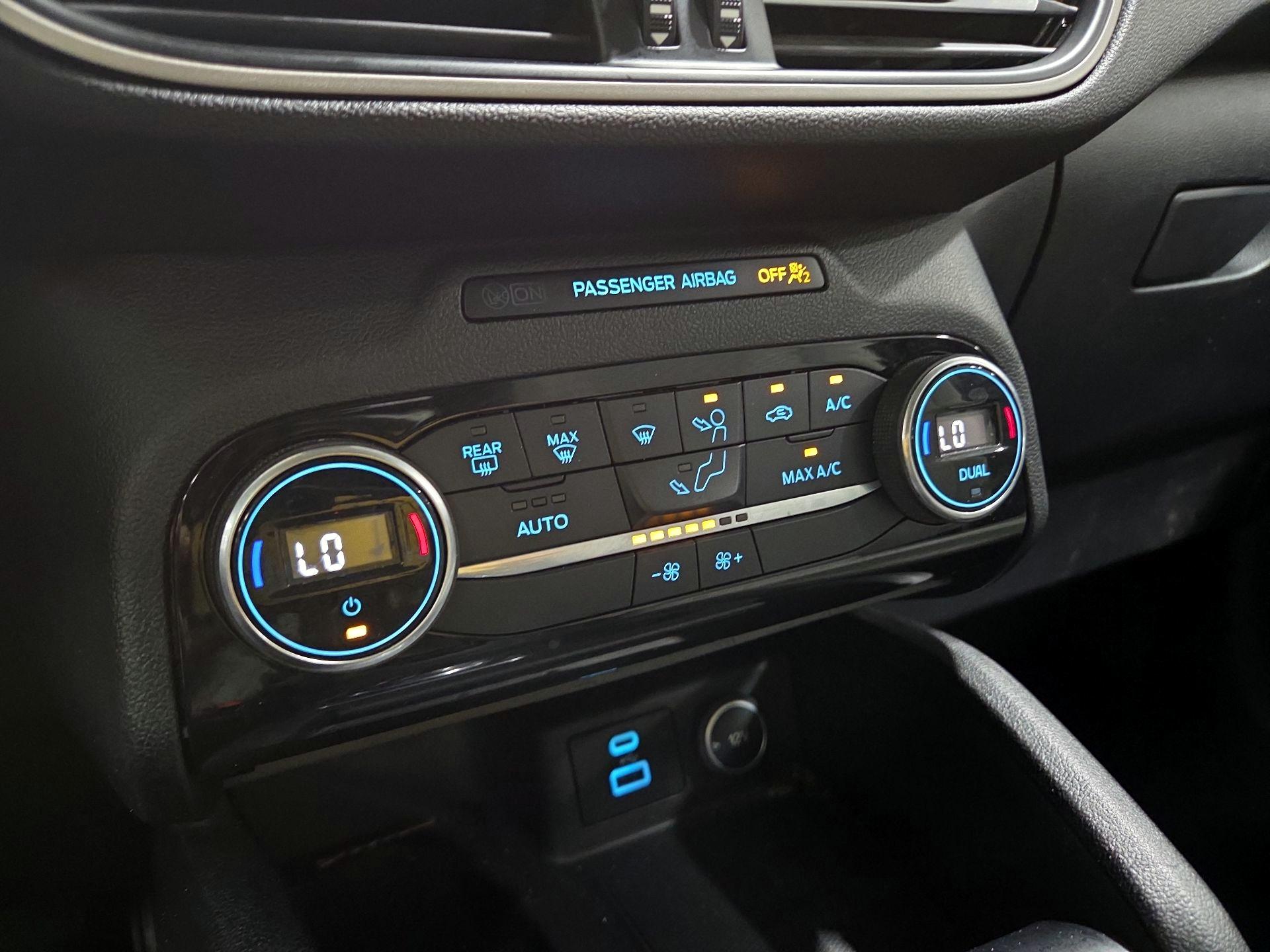 Thumbnail: 2021 Ford Escape - 16