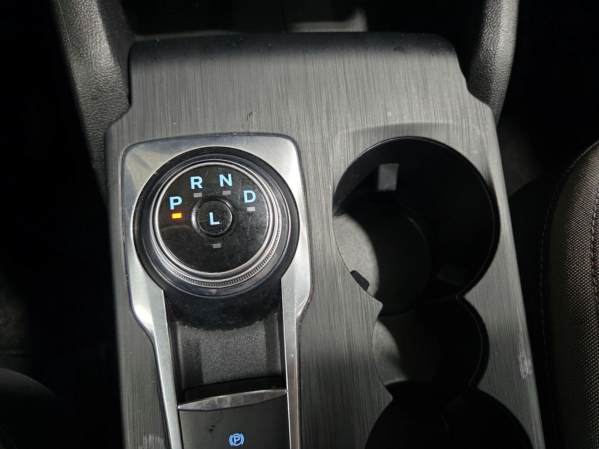 Thumbnail: 2021 Ford Escape - 17