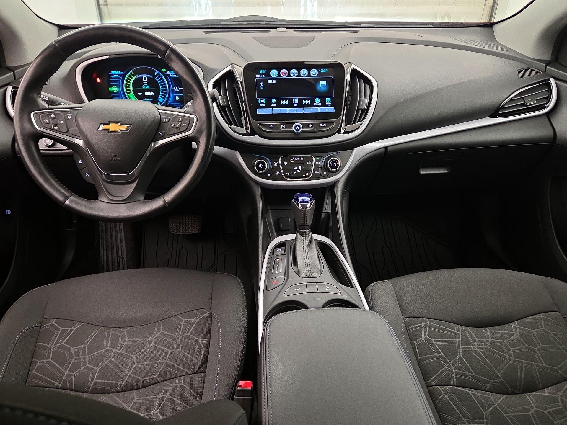 Thumbnail: 2018 Chevrolet Volt - 9