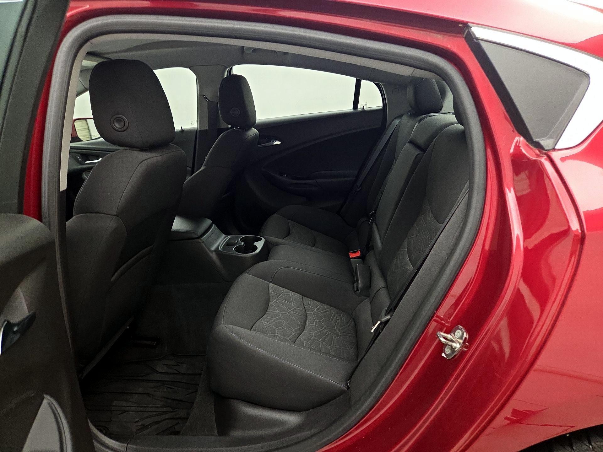 Thumbnail: 2018 Chevrolet Volt - 19
