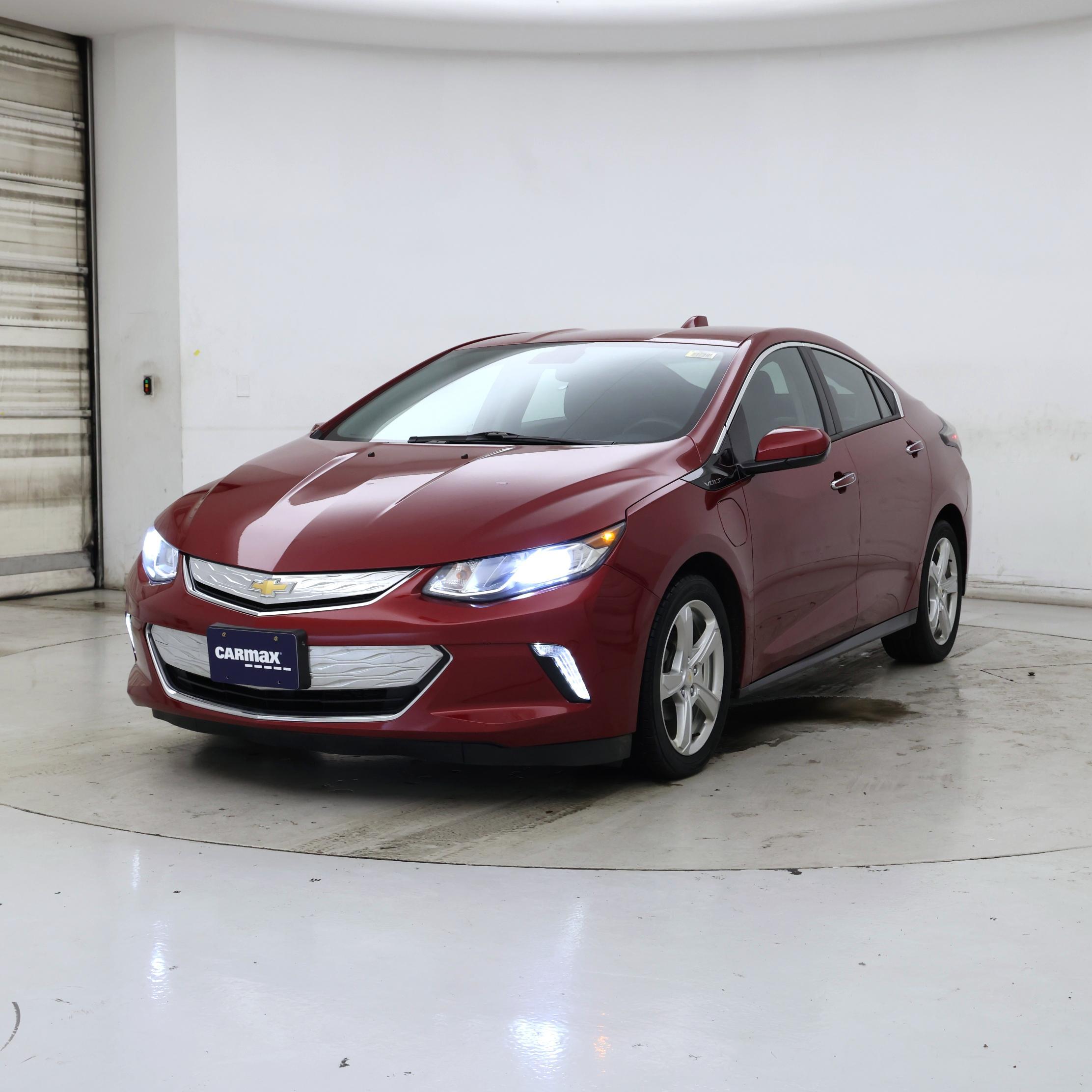 Thumbnail: 2018 Chevrolet Volt - 4