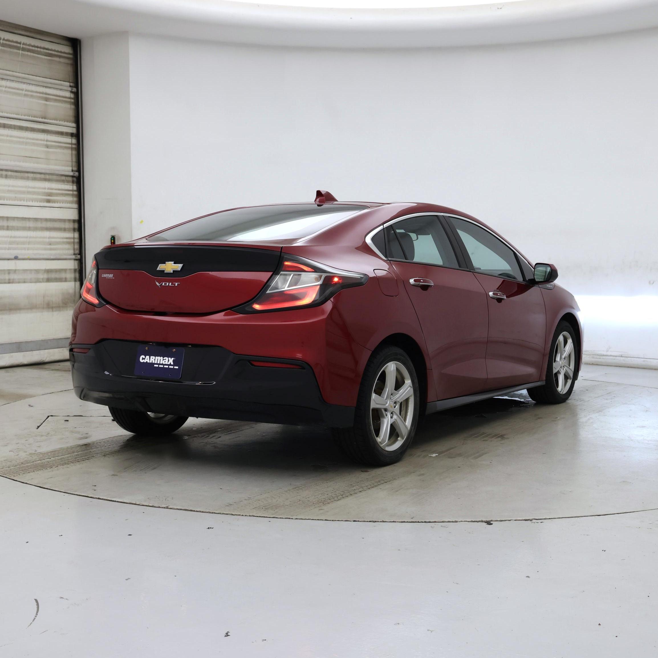 Thumbnail: 2018 Chevrolet Volt - 8