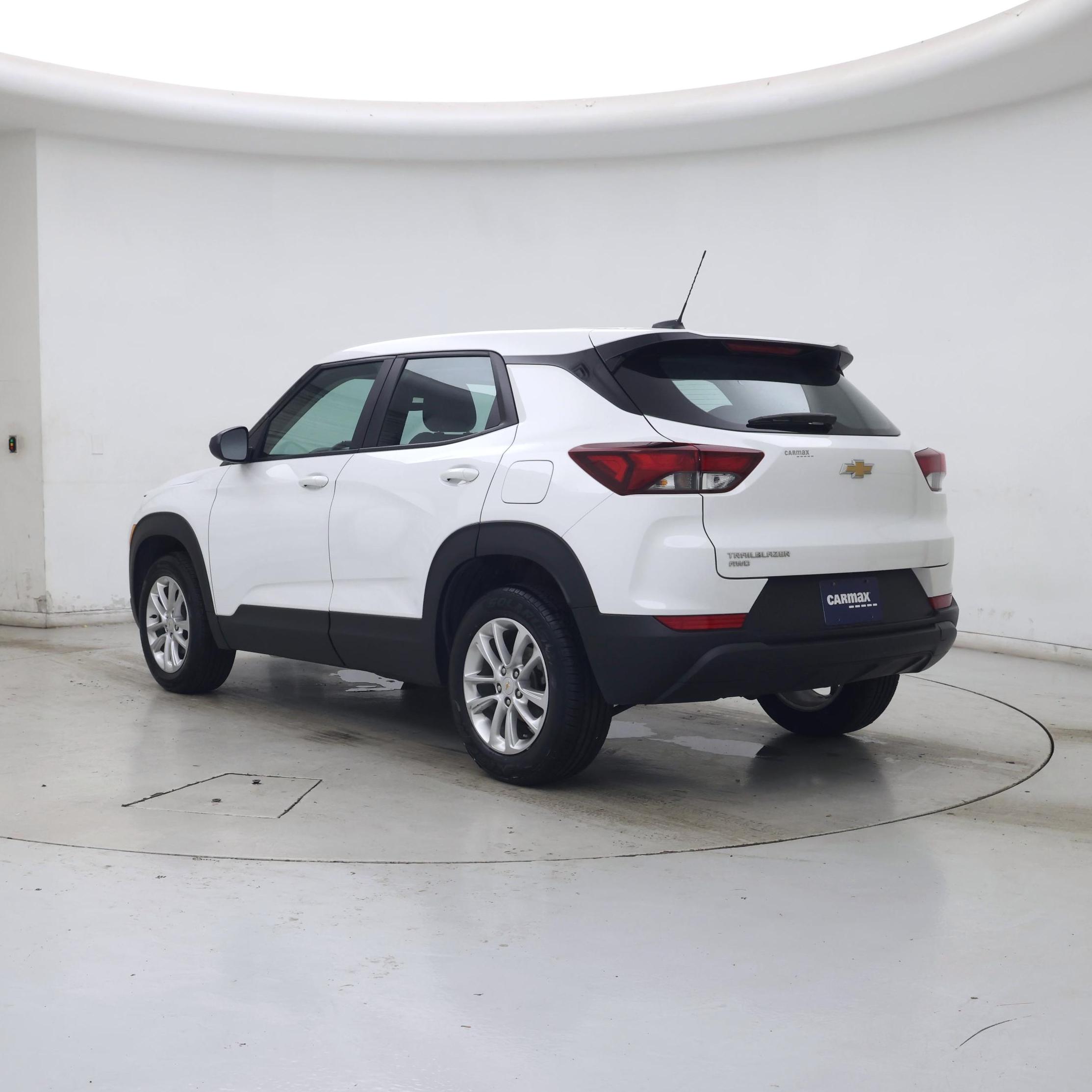 Thumbnail: 2024 Chevrolet TrailBlazer - 2