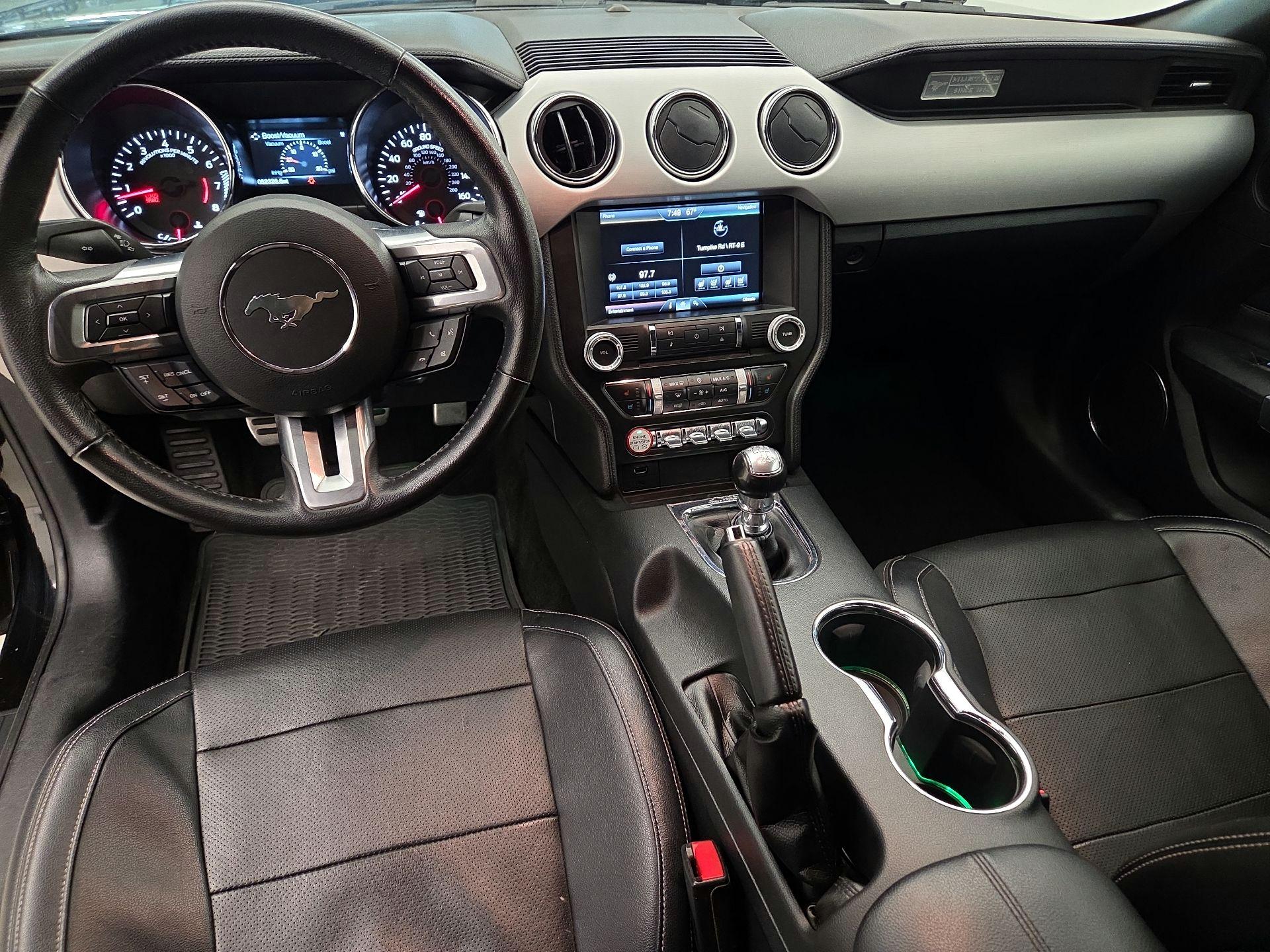 Thumbnail: 2015 Ford Mustang - 9