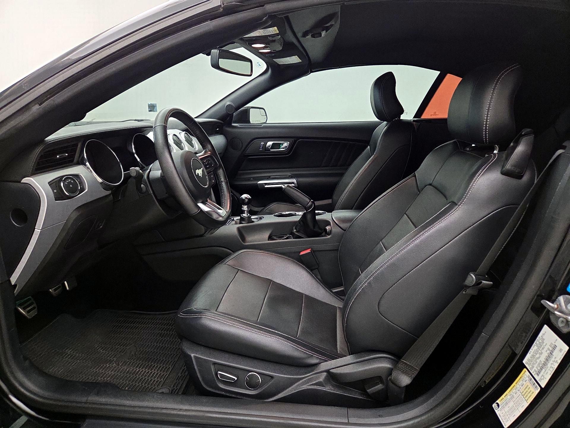 Thumbnail: 2015 Ford Mustang - 11