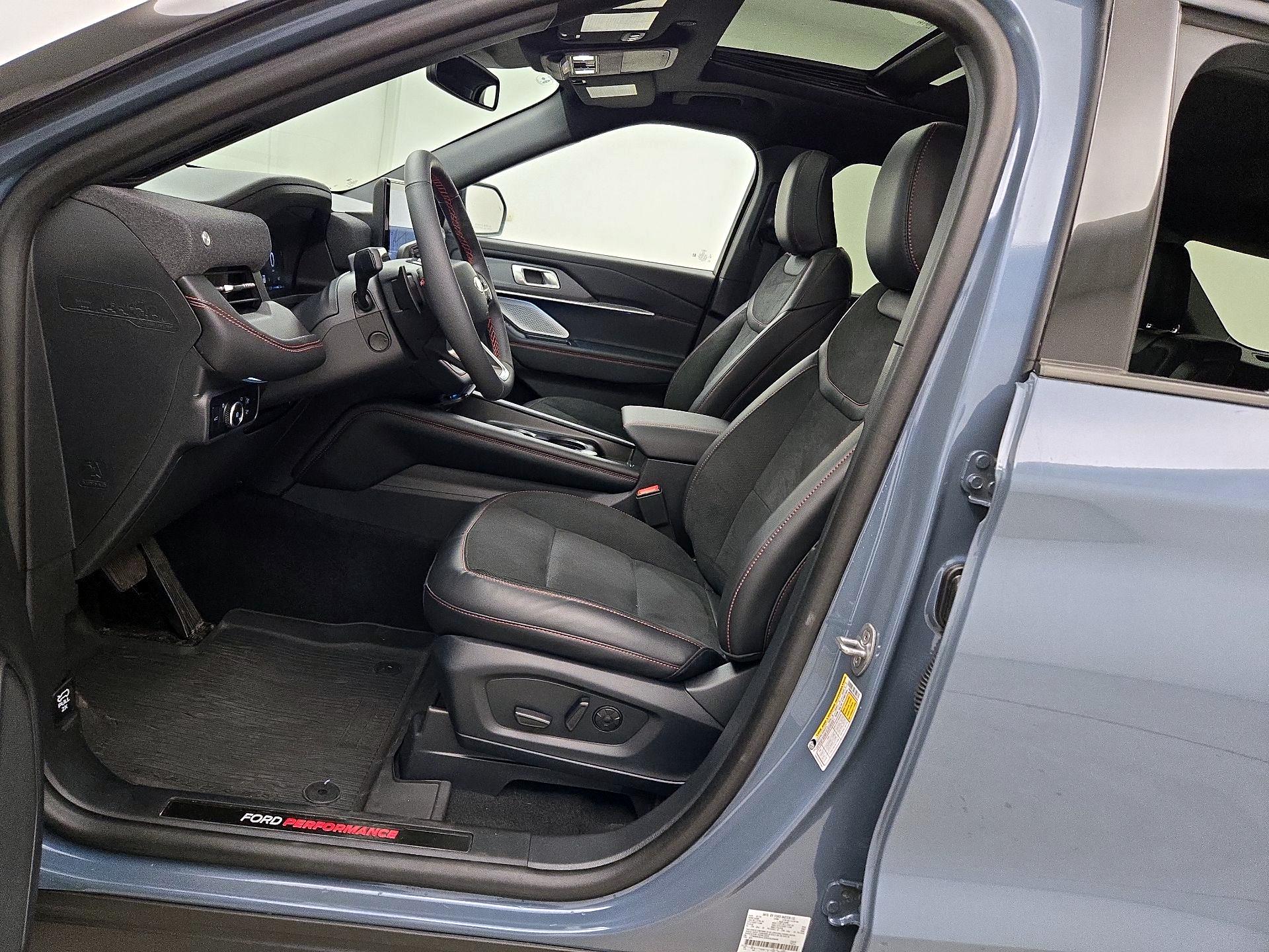 Thumbnail: 2025 Ford Explorer - 11