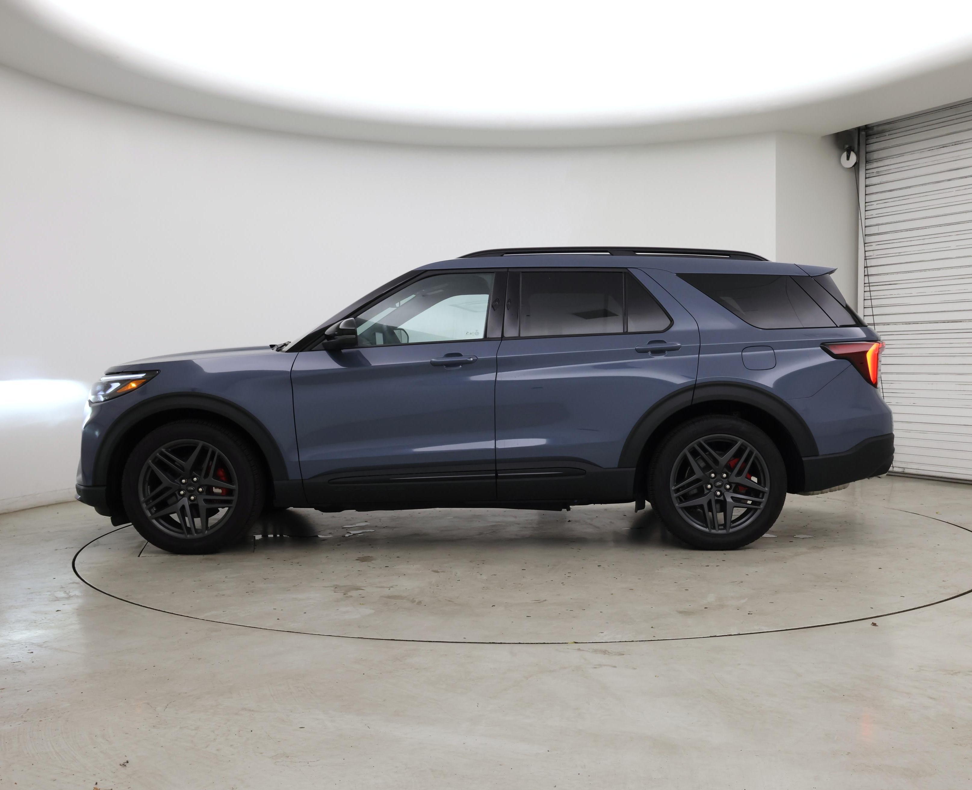 Thumbnail: 2025 Ford Explorer - 3