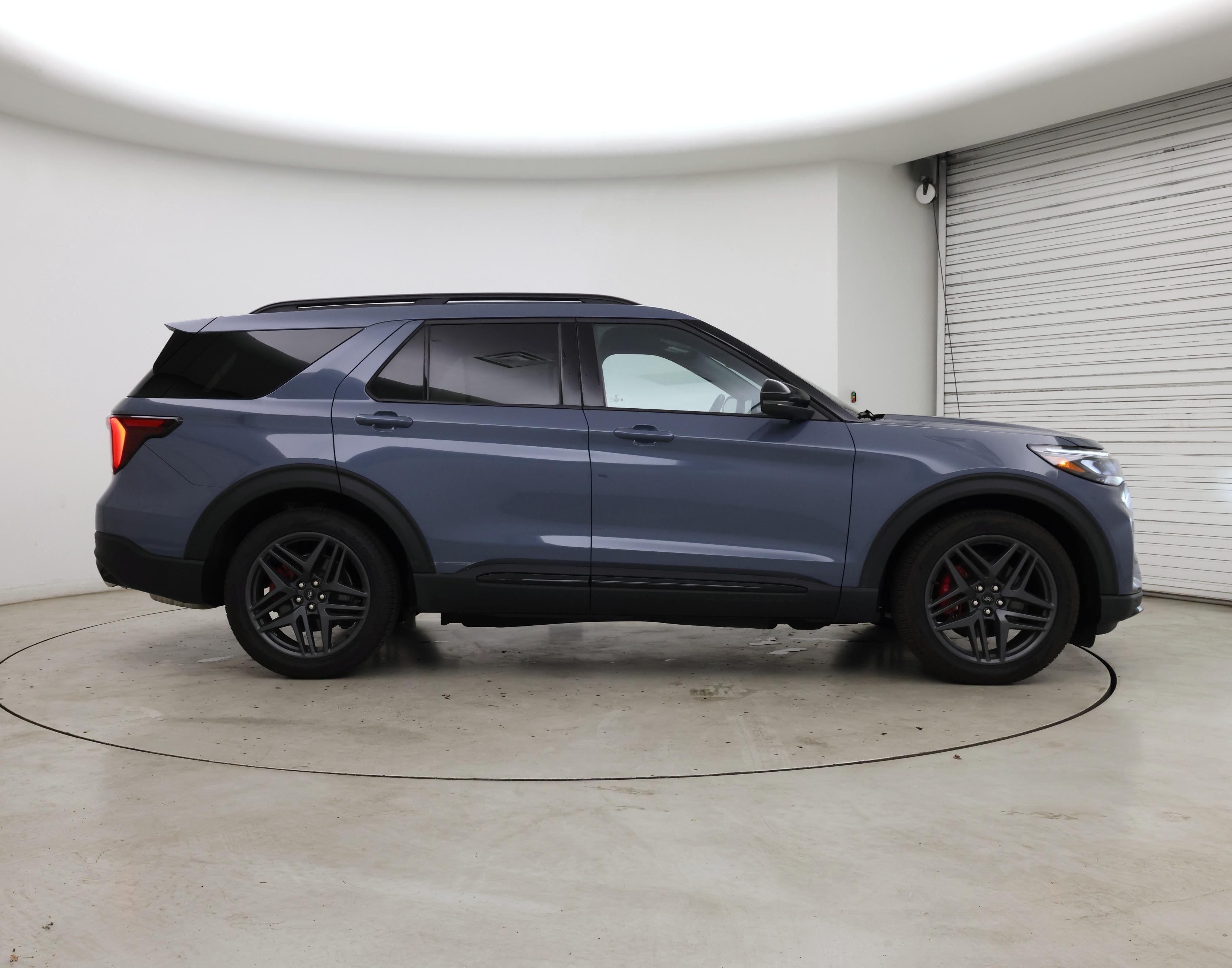 Thumbnail: 2025 Ford Explorer - 7