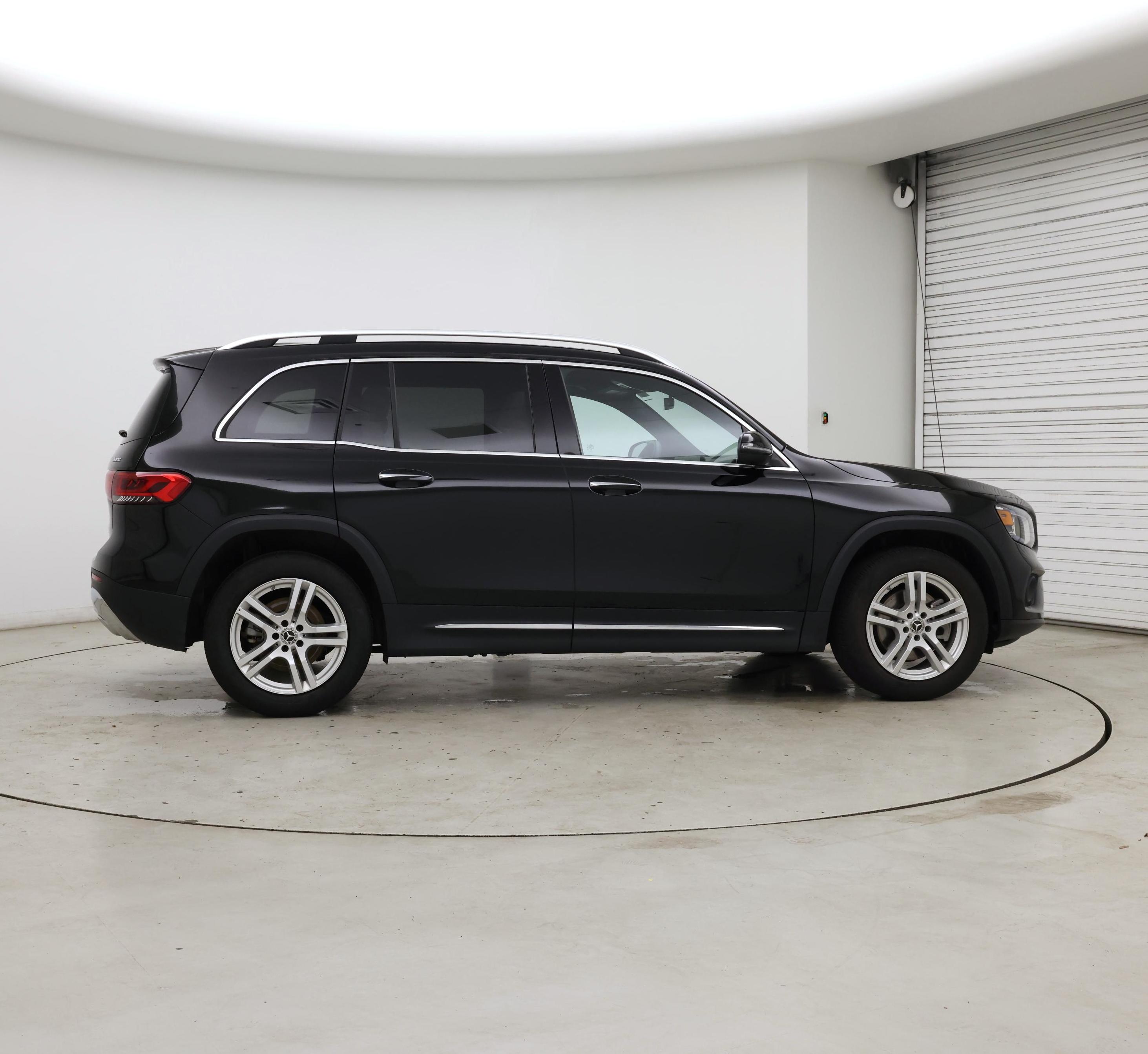 Thumbnail: 2023 Mercedes-Benz GLB - 7