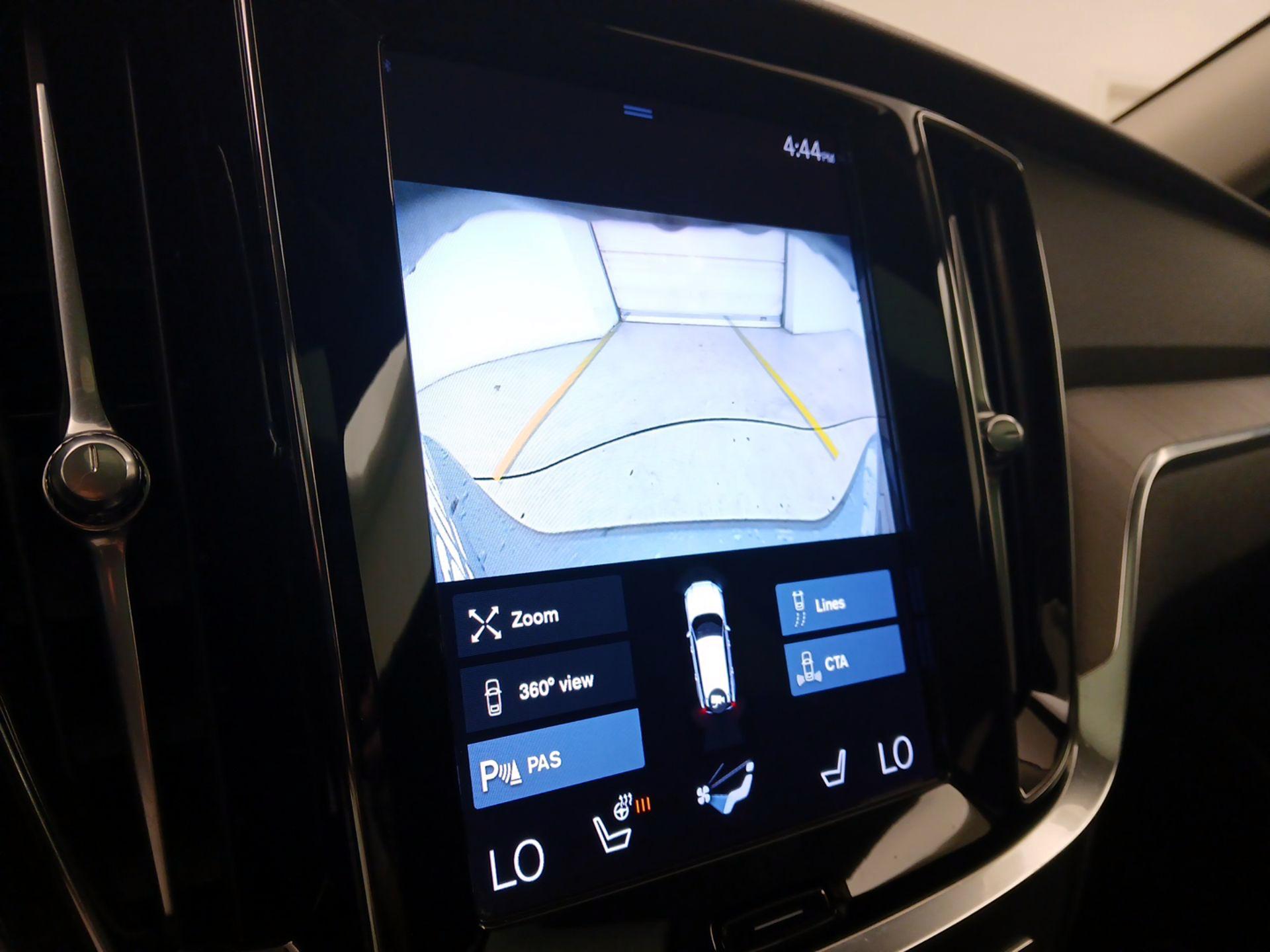 Thumbnail: 2021 Volvo S60 - 15