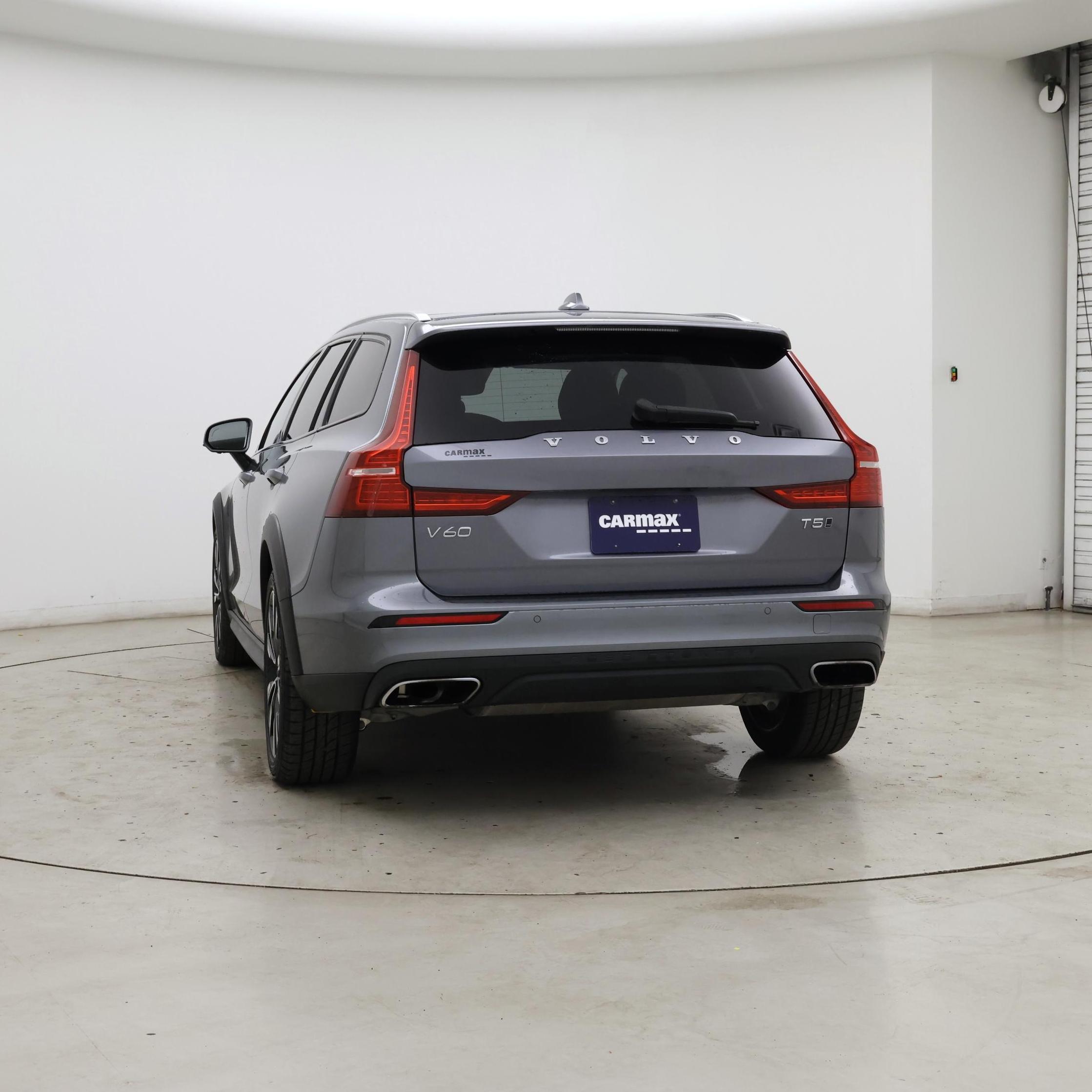 Thumbnail: 2021 Volvo S60 - 6