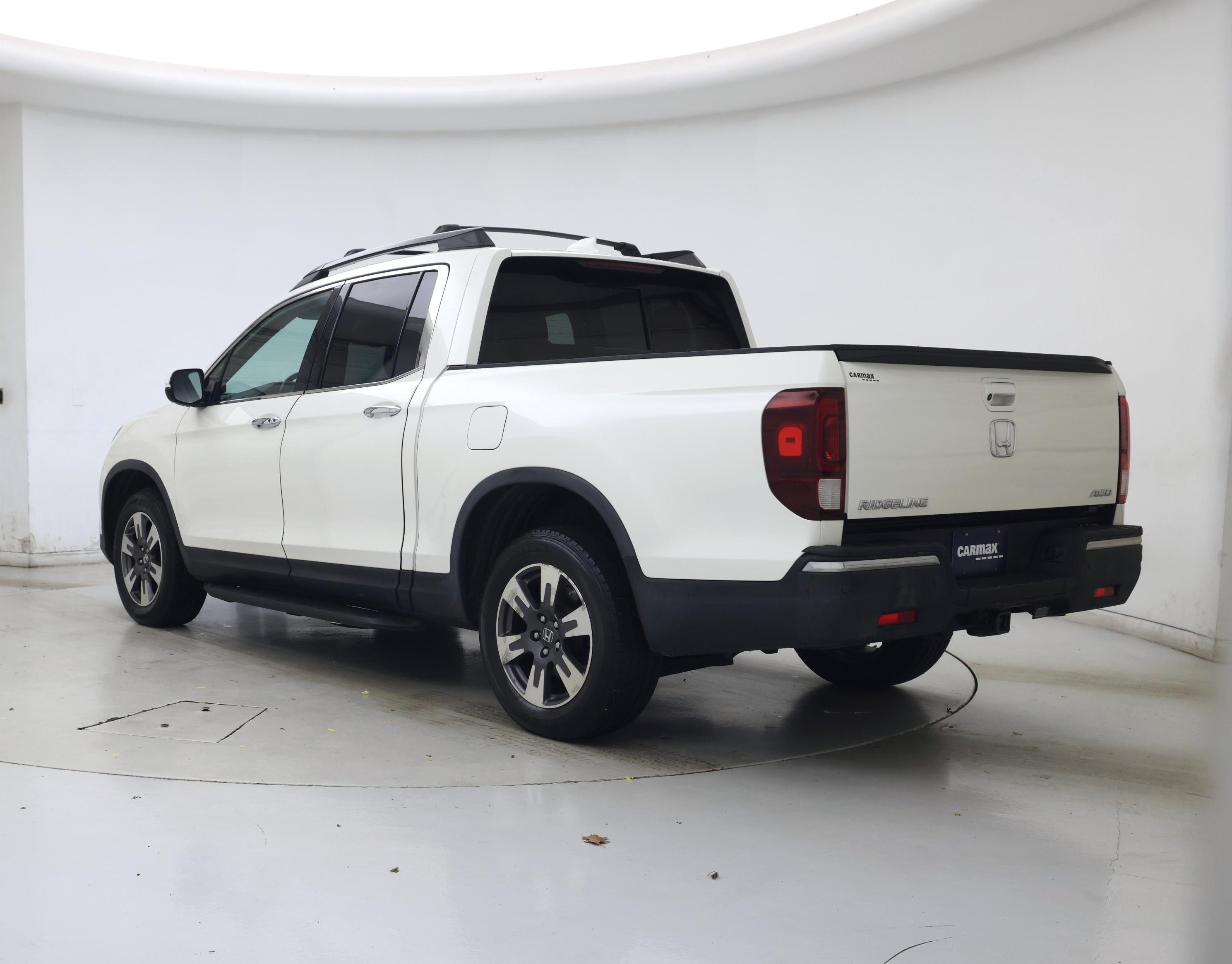 Thumbnail: 2017 Honda Ridgeline - 2