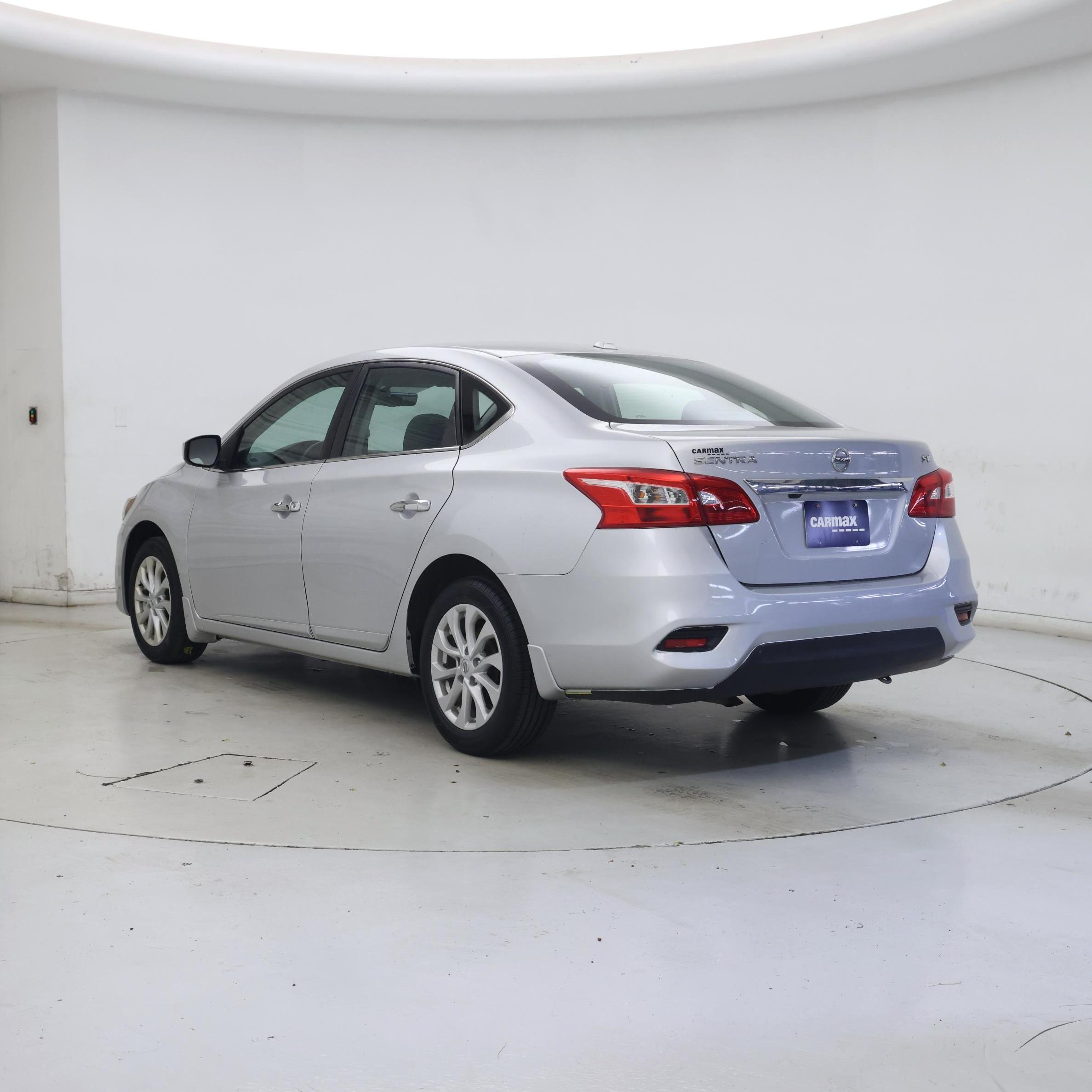 Thumbnail: 2019 Nissan Sentra - 2