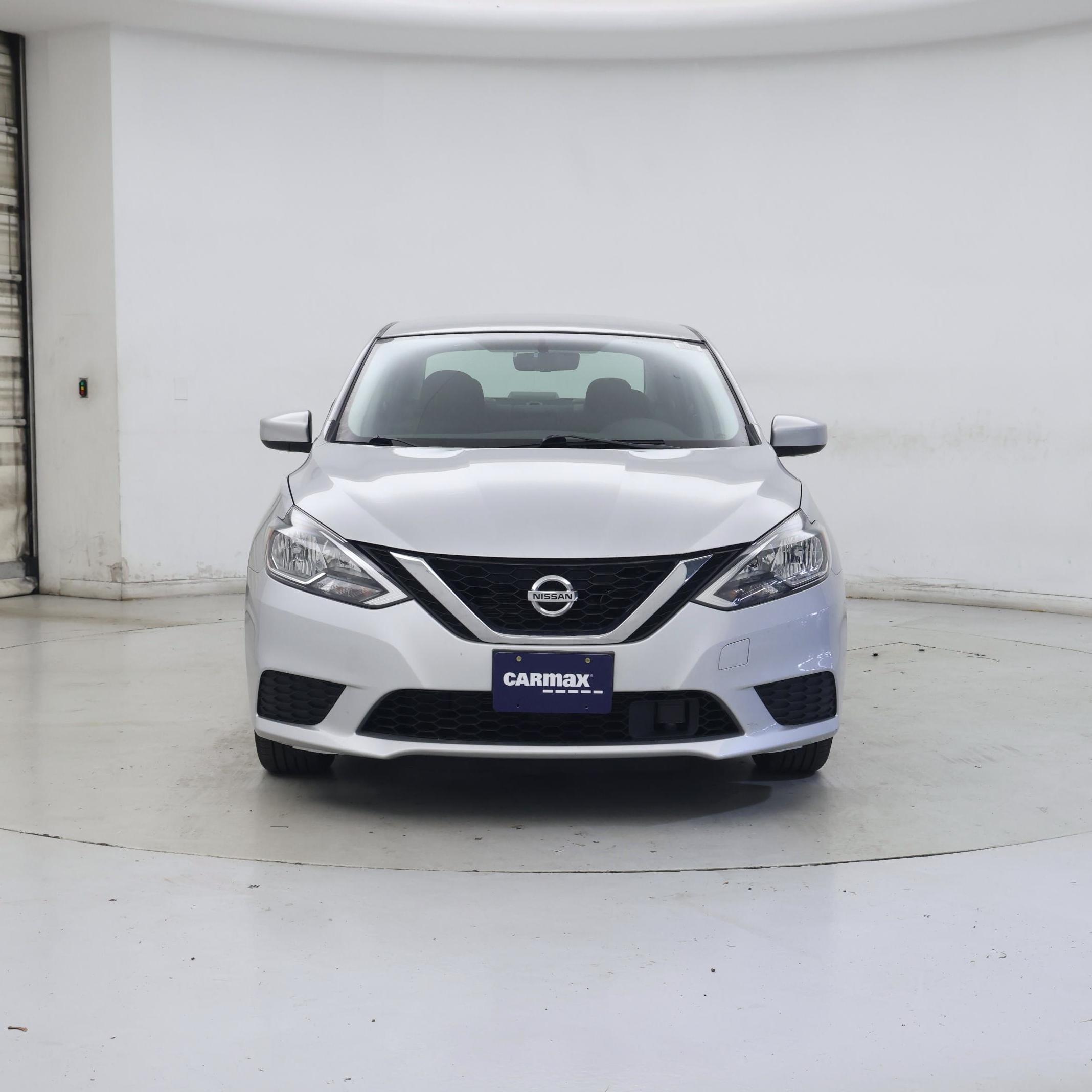 Thumbnail: 2019 Nissan Sentra - 5