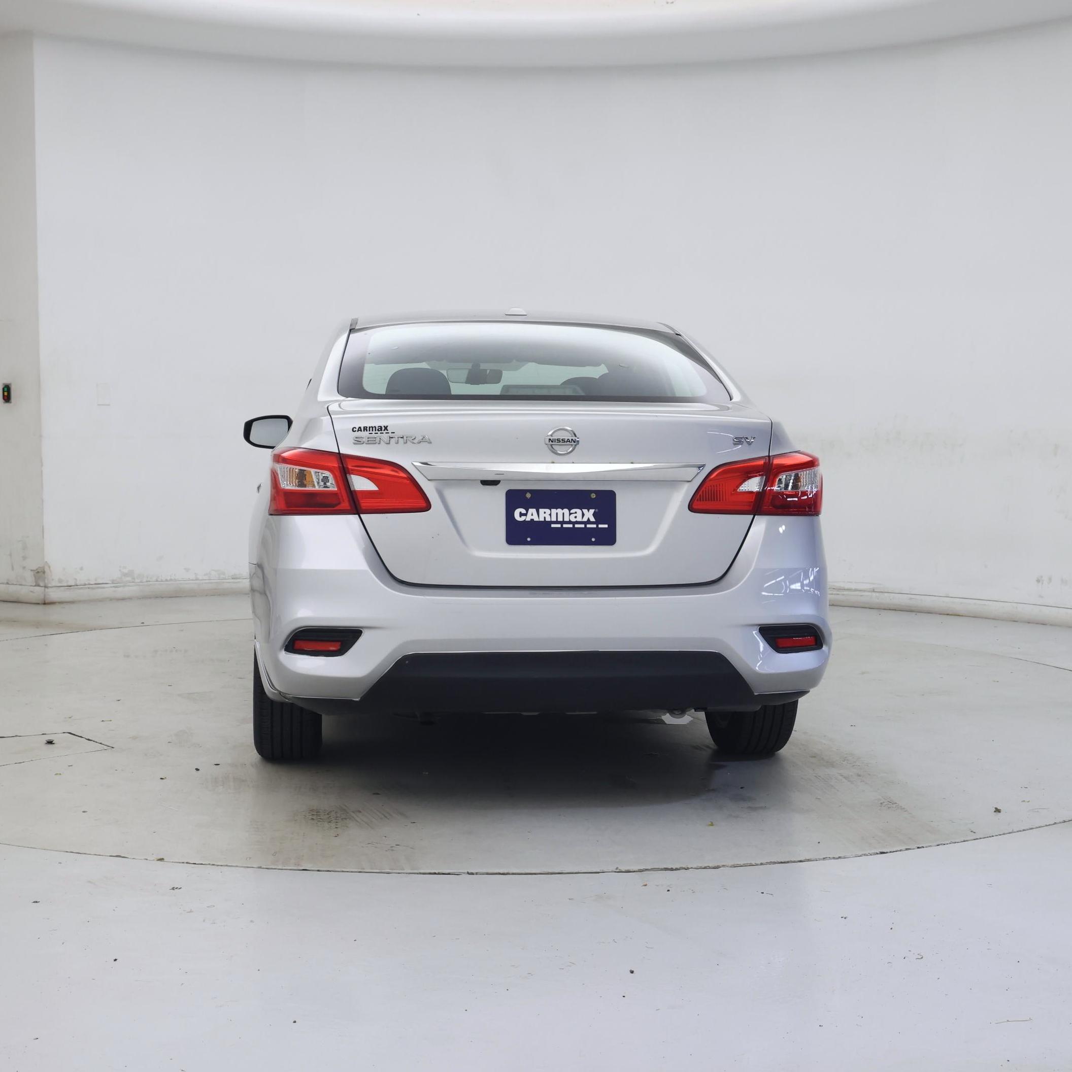 Thumbnail: 2019 Nissan Sentra - 6