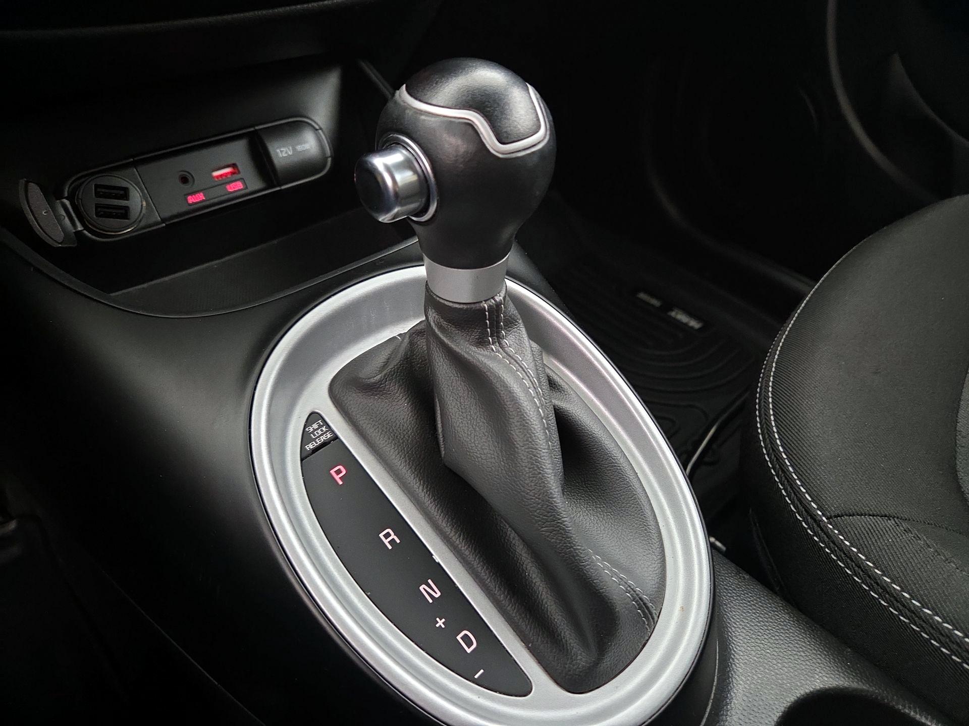 Thumbnail: 2017 Kia Soul - 17