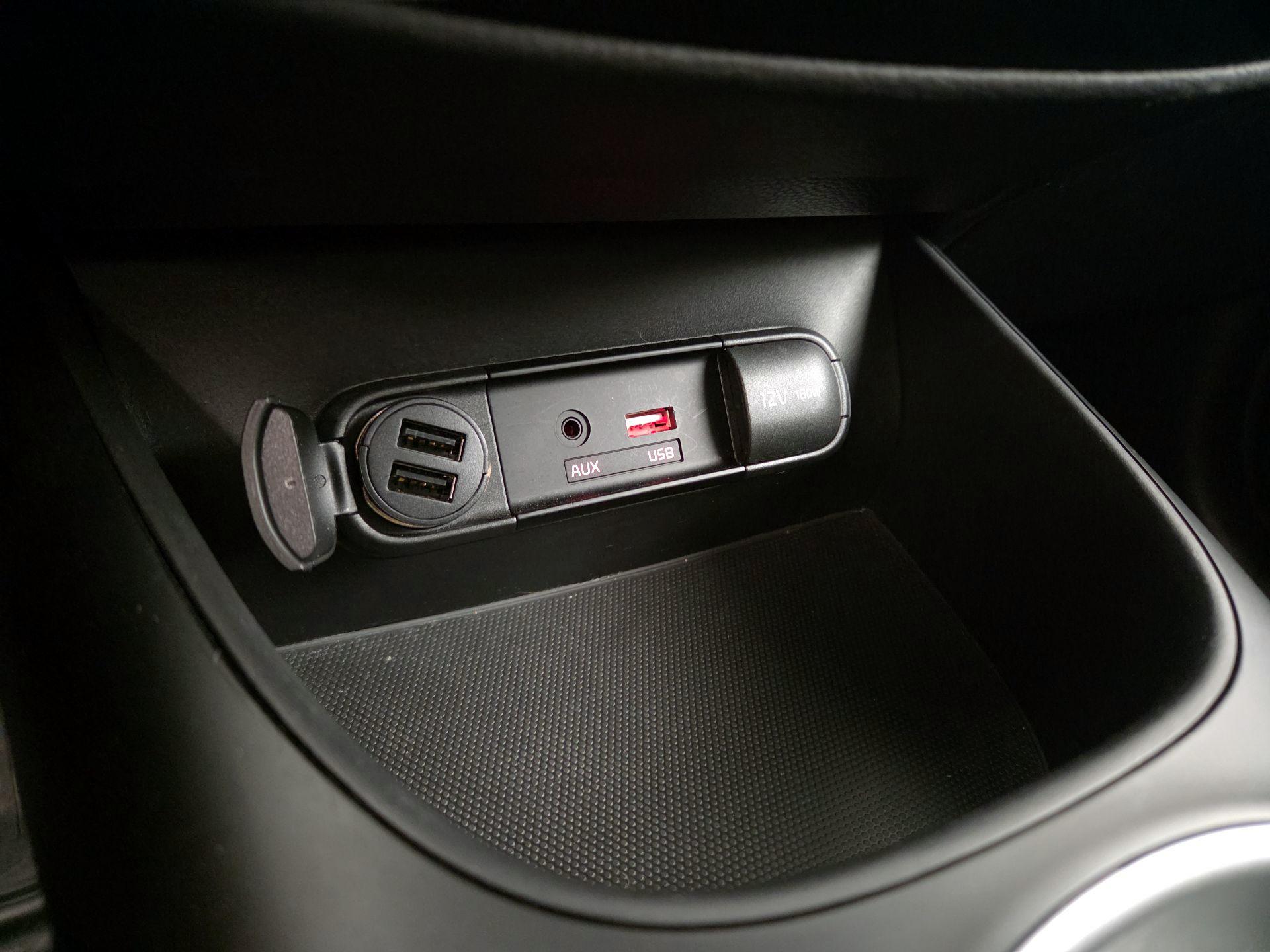 Thumbnail: 2017 Kia Soul - 18