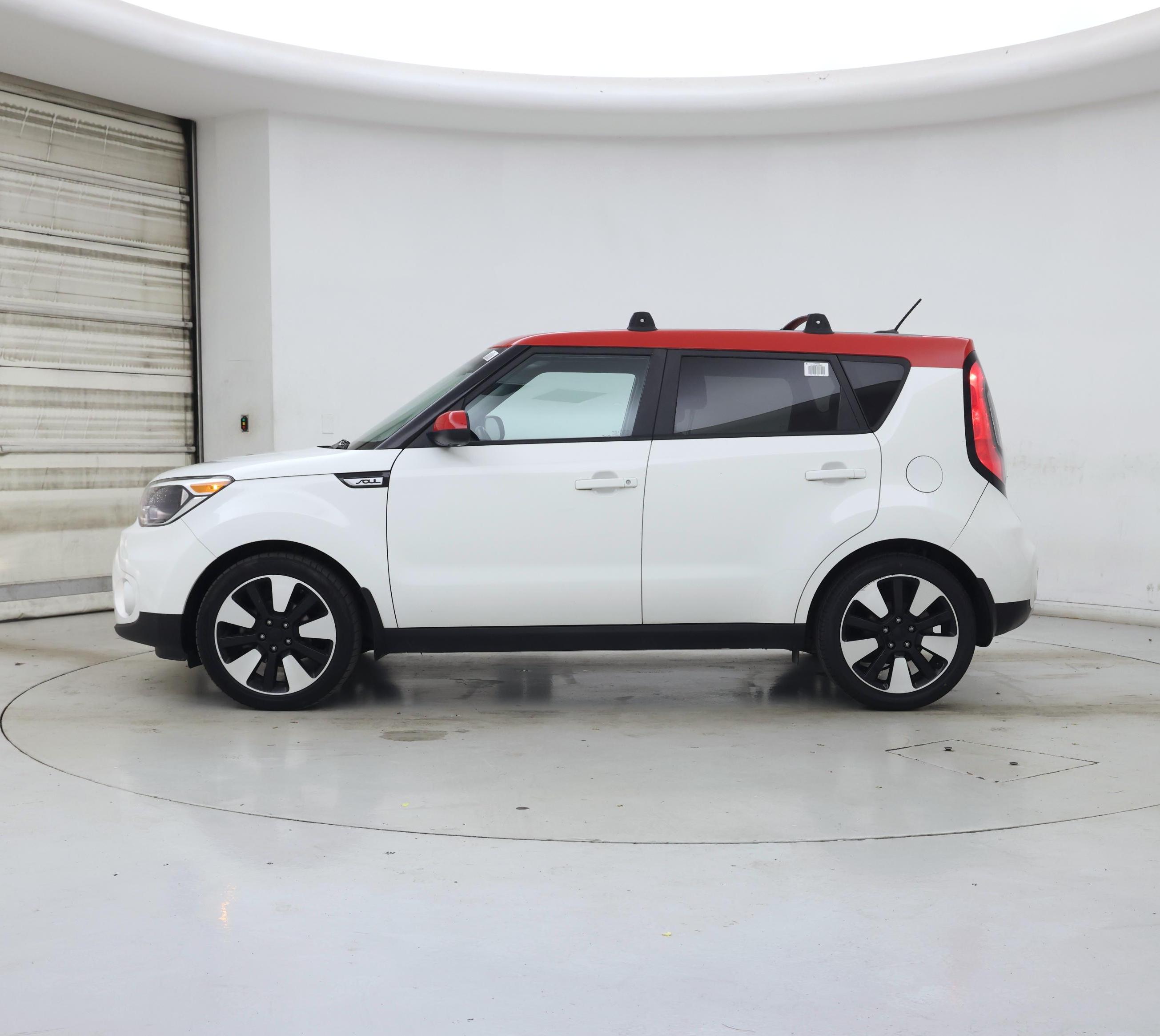 Thumbnail: 2017 Kia Soul - 3