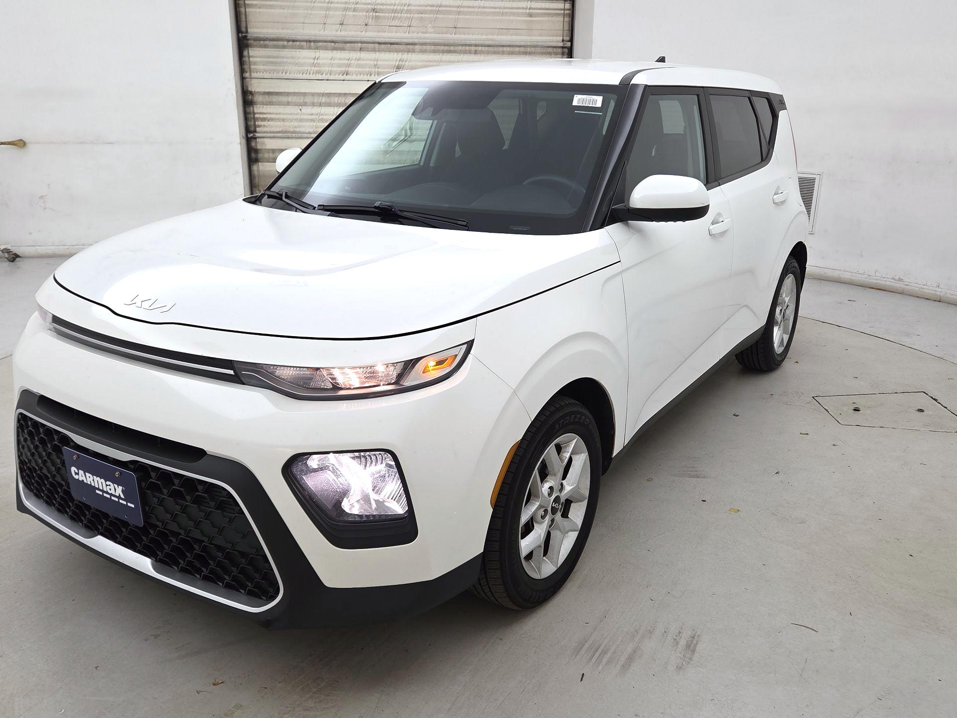 Thumbnail: 2022 Kia Soul - 3