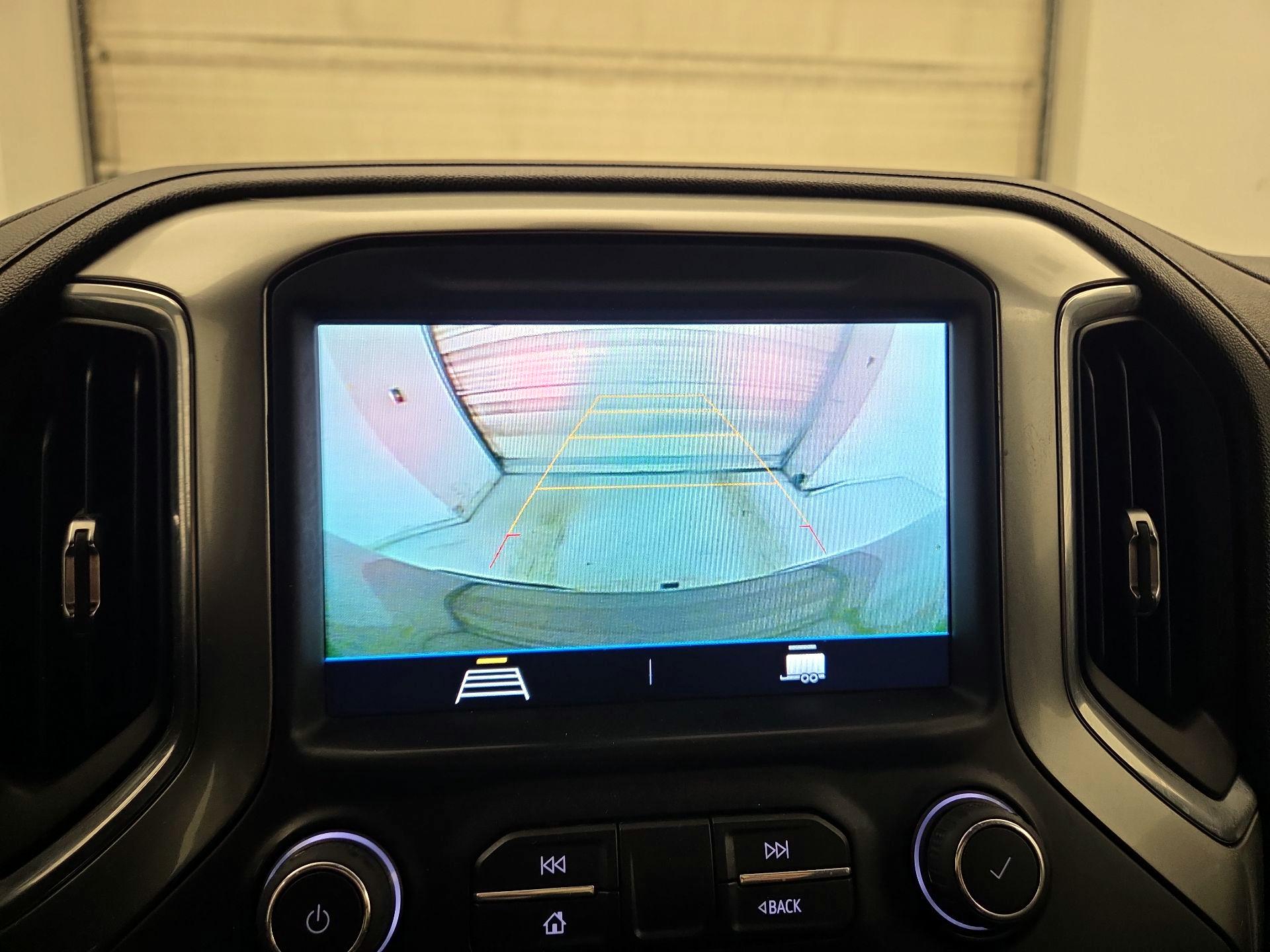 Thumbnail: 2020 Chevrolet Silverado 1500 - 14