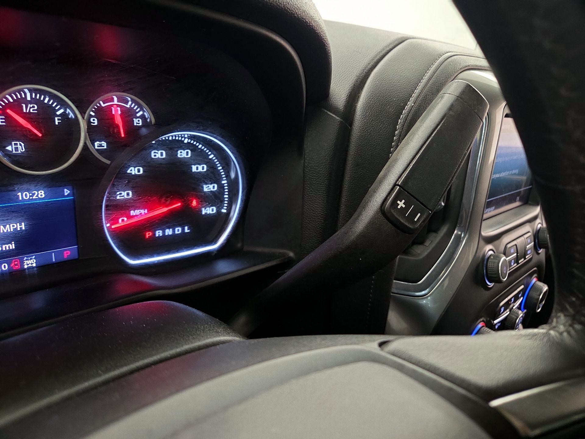 Thumbnail: 2020 Chevrolet Silverado 1500 - 17