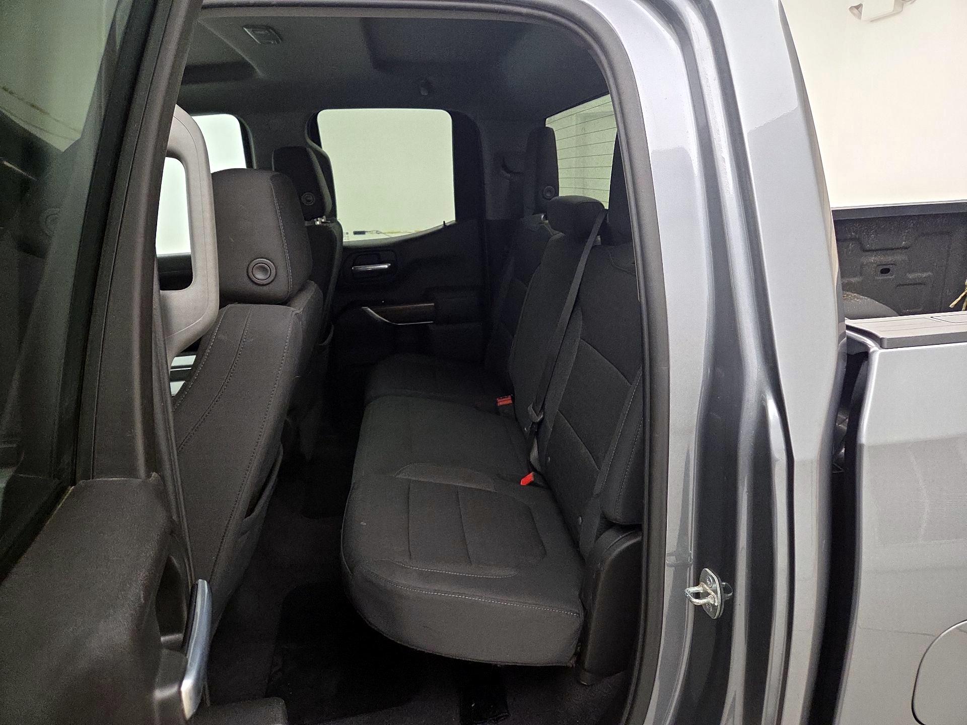 Thumbnail: 2020 Chevrolet Silverado 1500 - 19