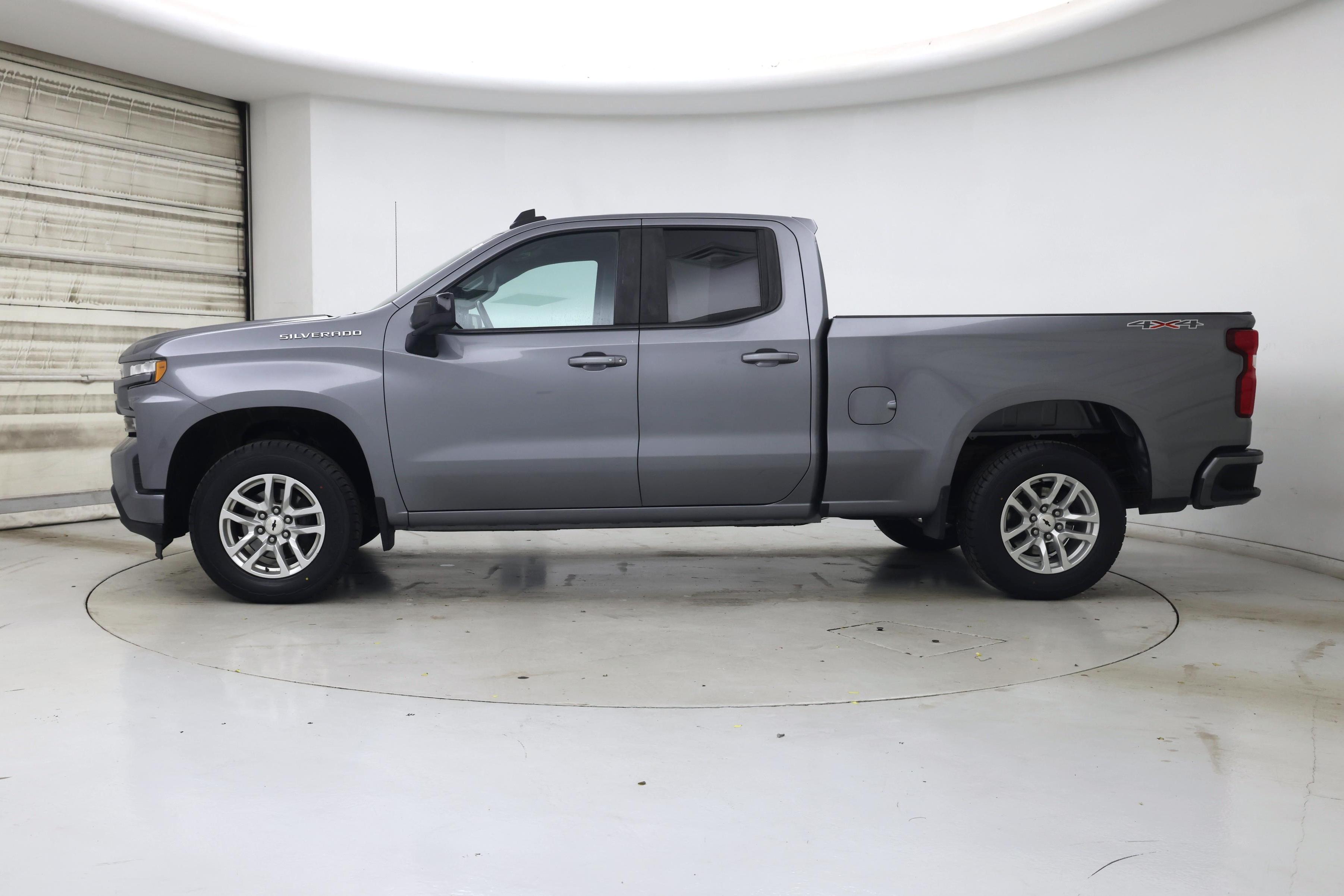 Thumbnail: 2020 Chevrolet Silverado 1500 - 3