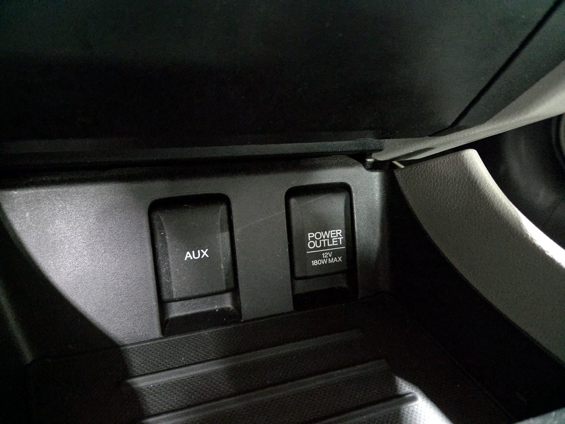 Thumbnail: 2014 Honda Civic - 18