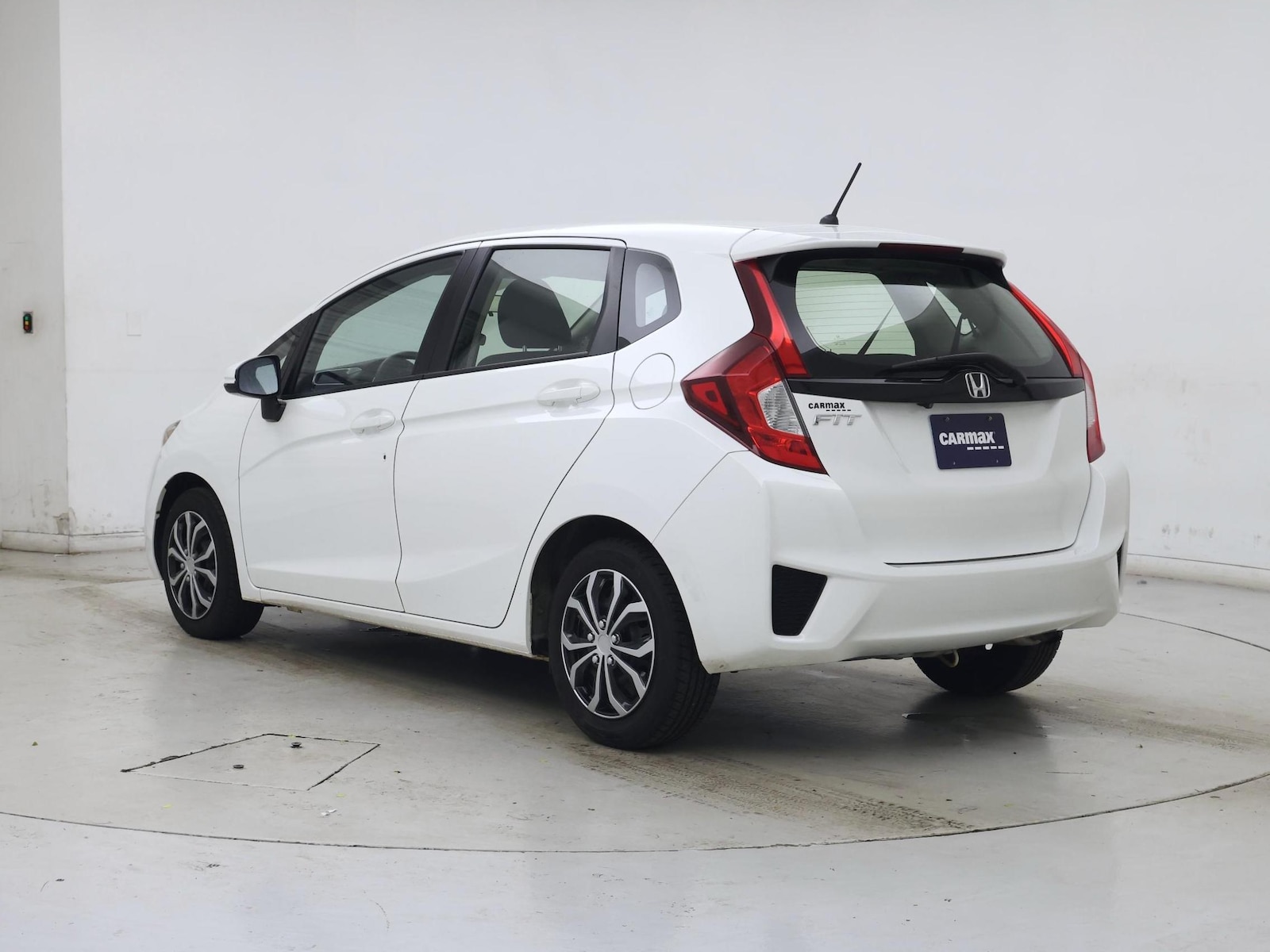 2016 Honda Fit LX - Photo 3