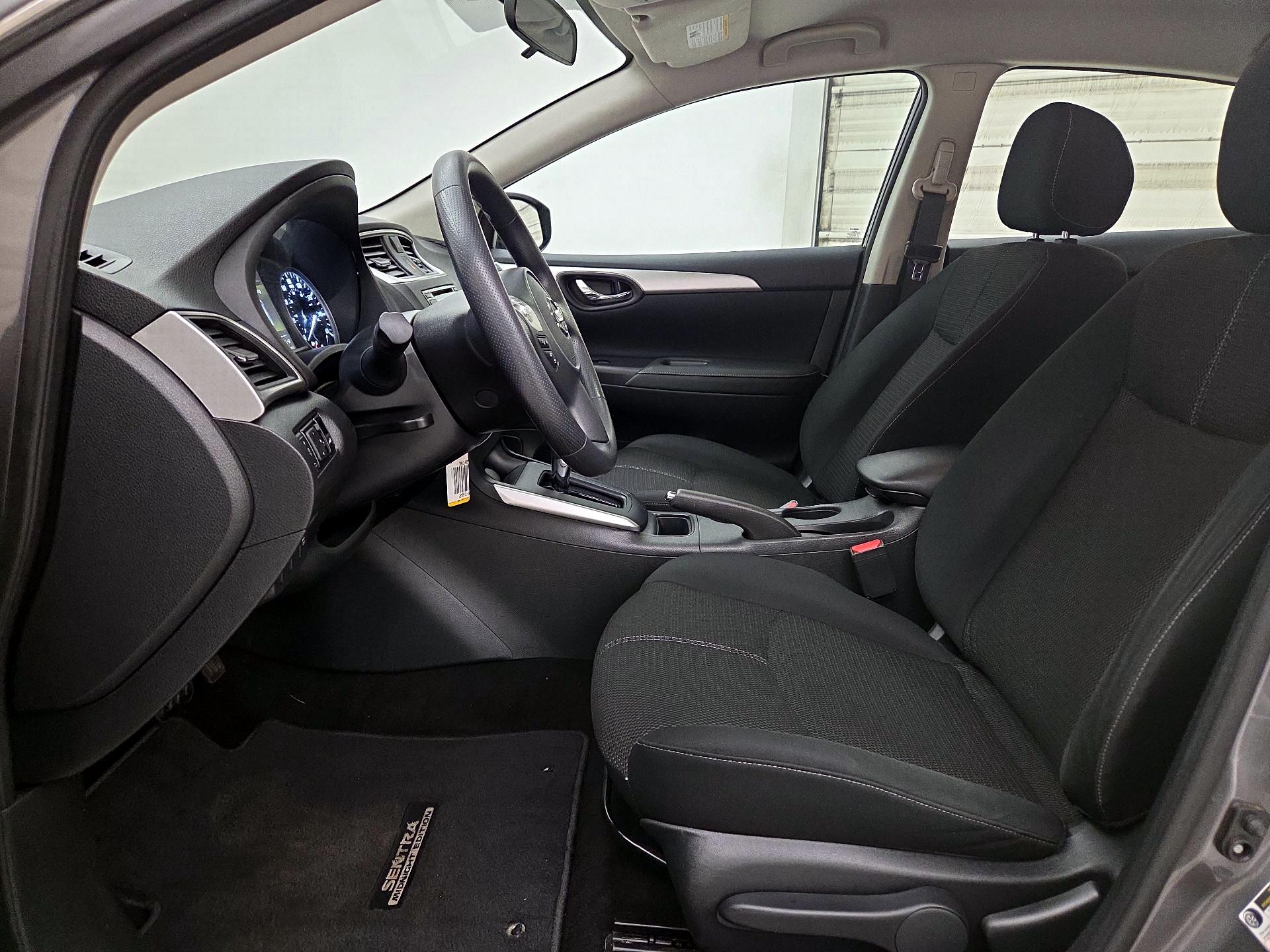 Thumbnail: 2018 Nissan Sentra - 11