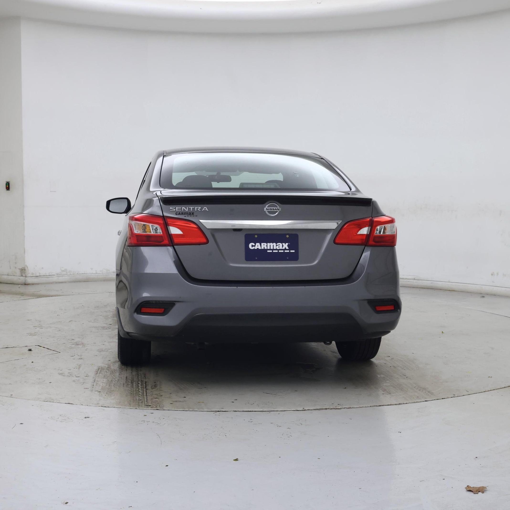 Thumbnail: 2018 Nissan Sentra - 6