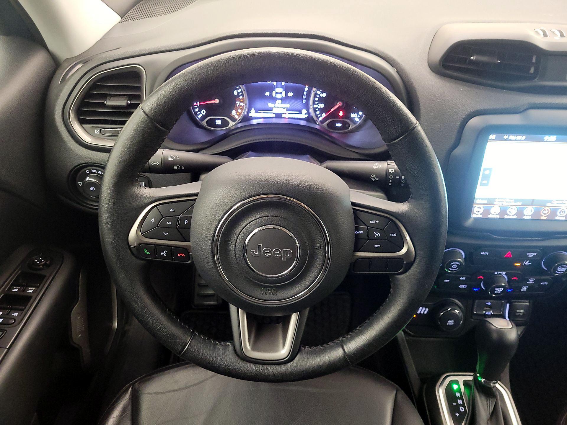 Thumbnail: 2022 Jeep Renegade - 10