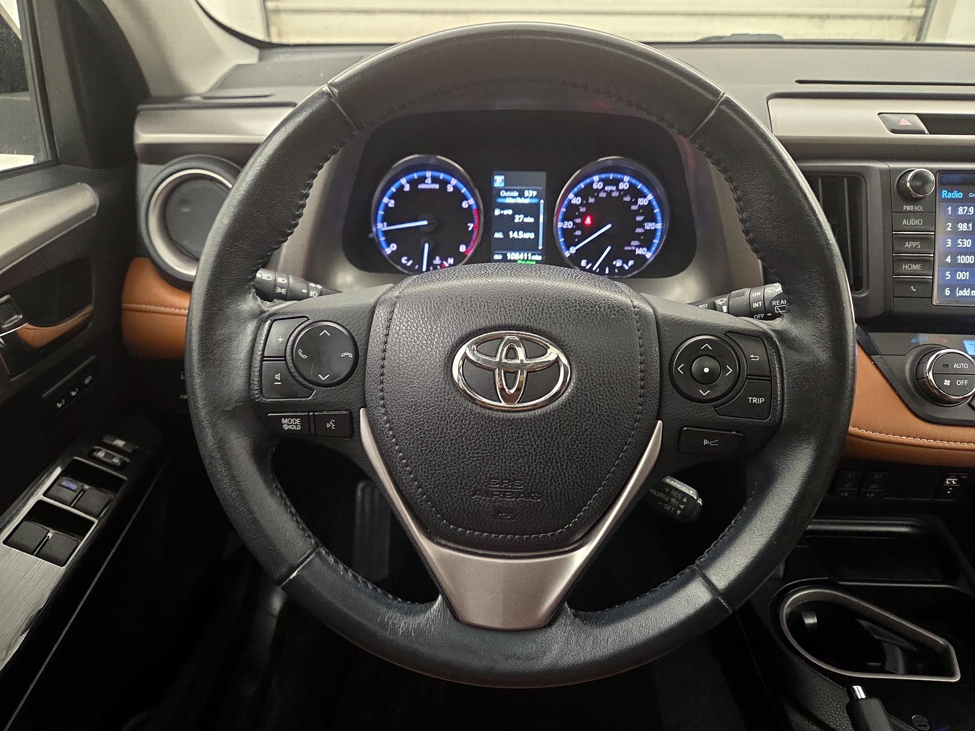 Thumbnail: 2016 Toyota RAV4 - 10