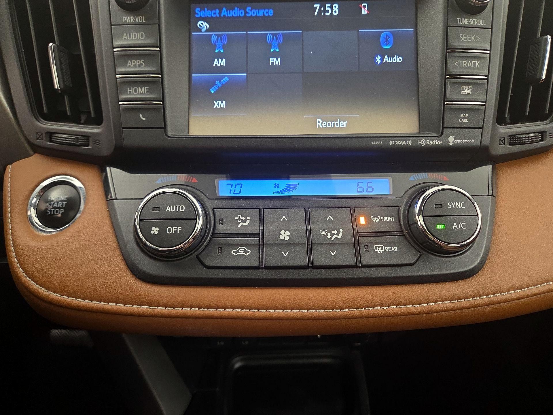 Thumbnail: 2016 Toyota RAV4 - 16