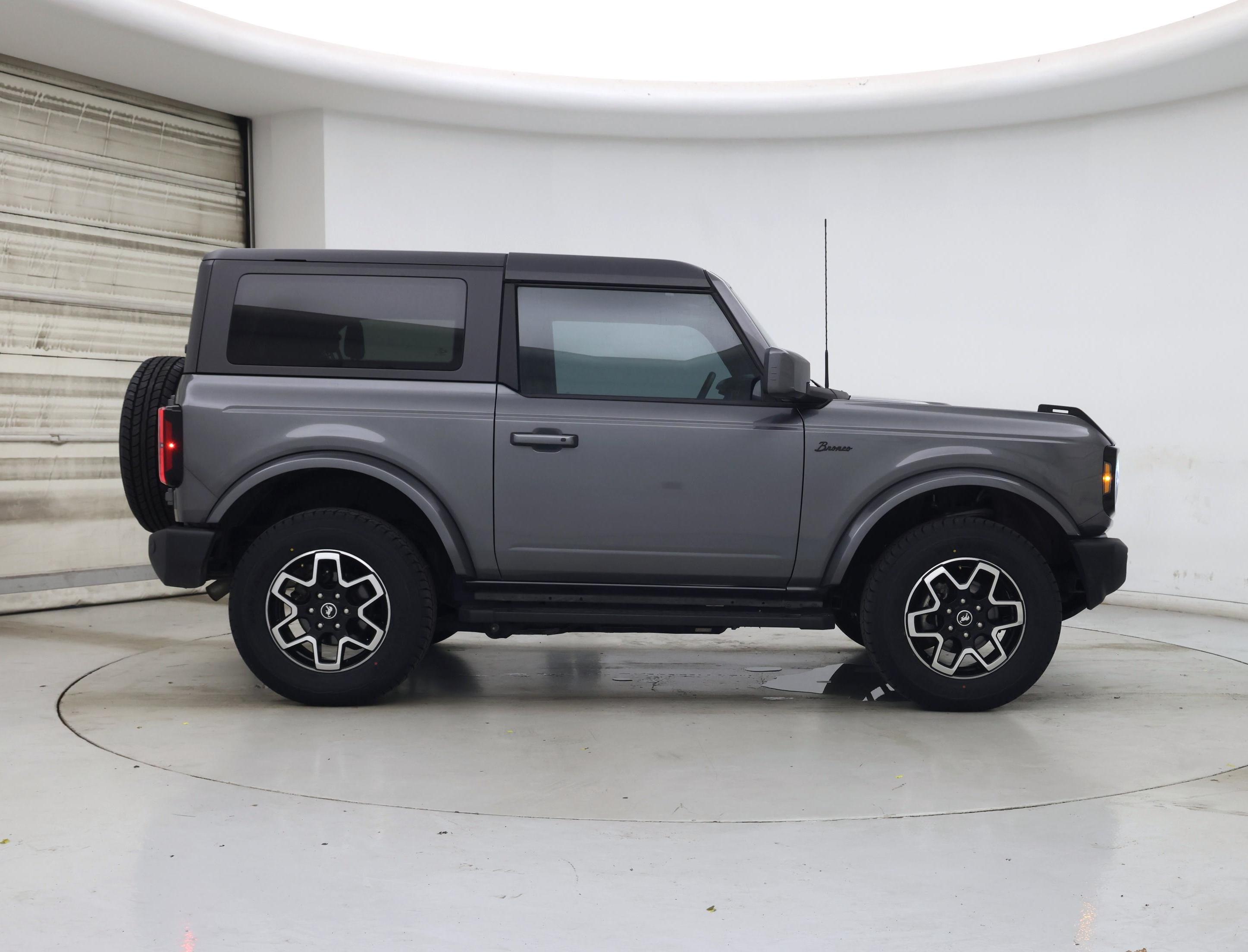 Thumbnail: 2022 Ford Bronco - 7