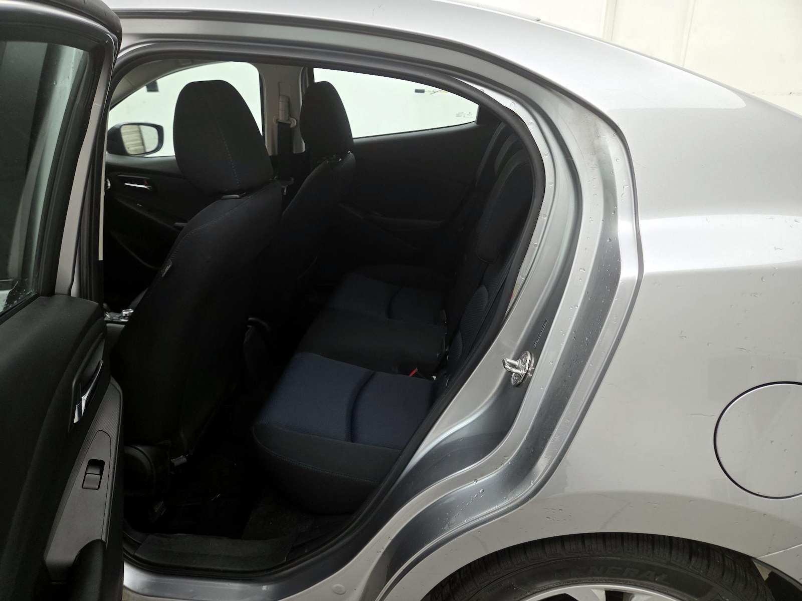 2016 Scion iA Base - Photo 20