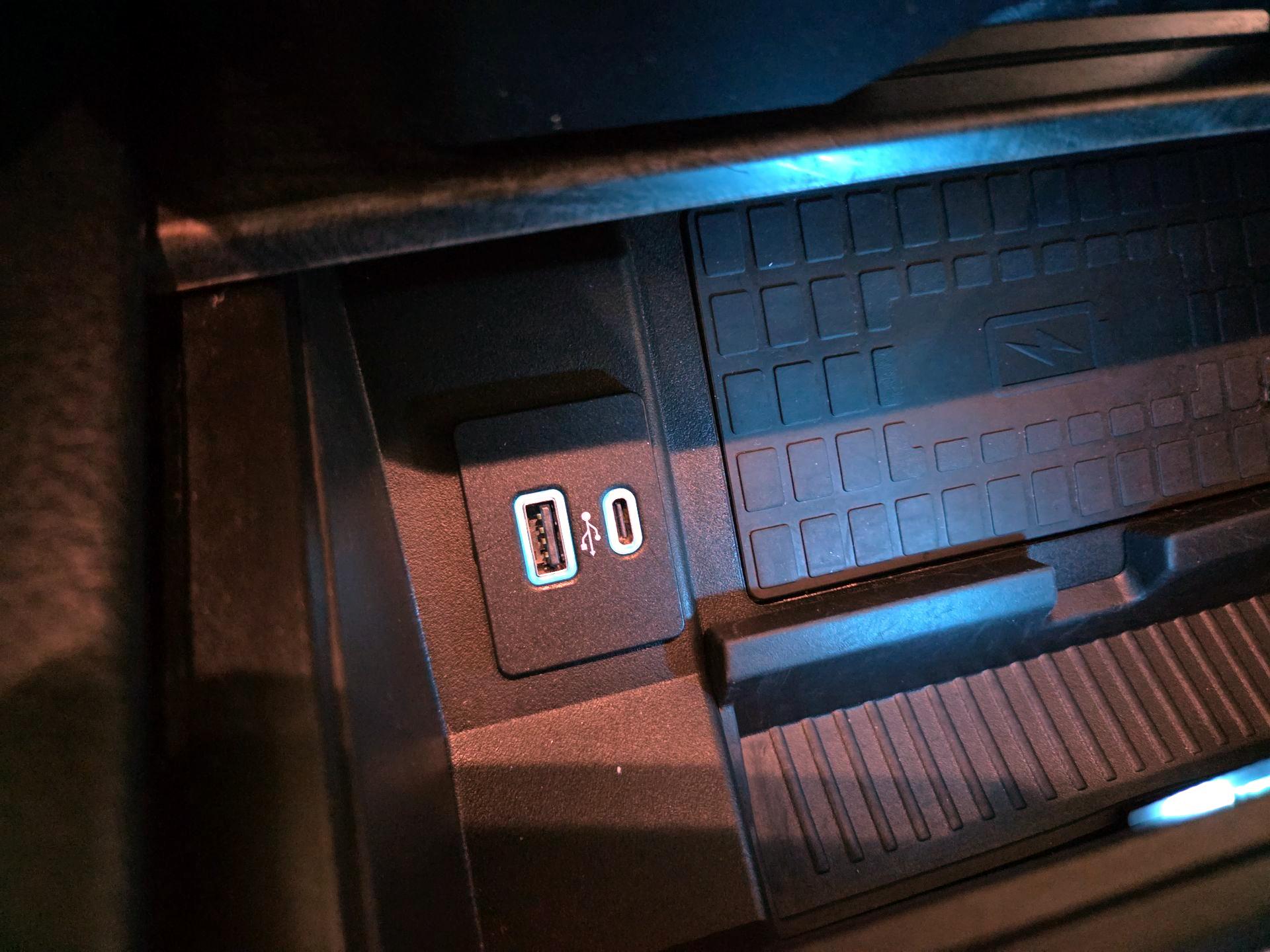 Thumbnail: 2020 Ford Expedition - 19